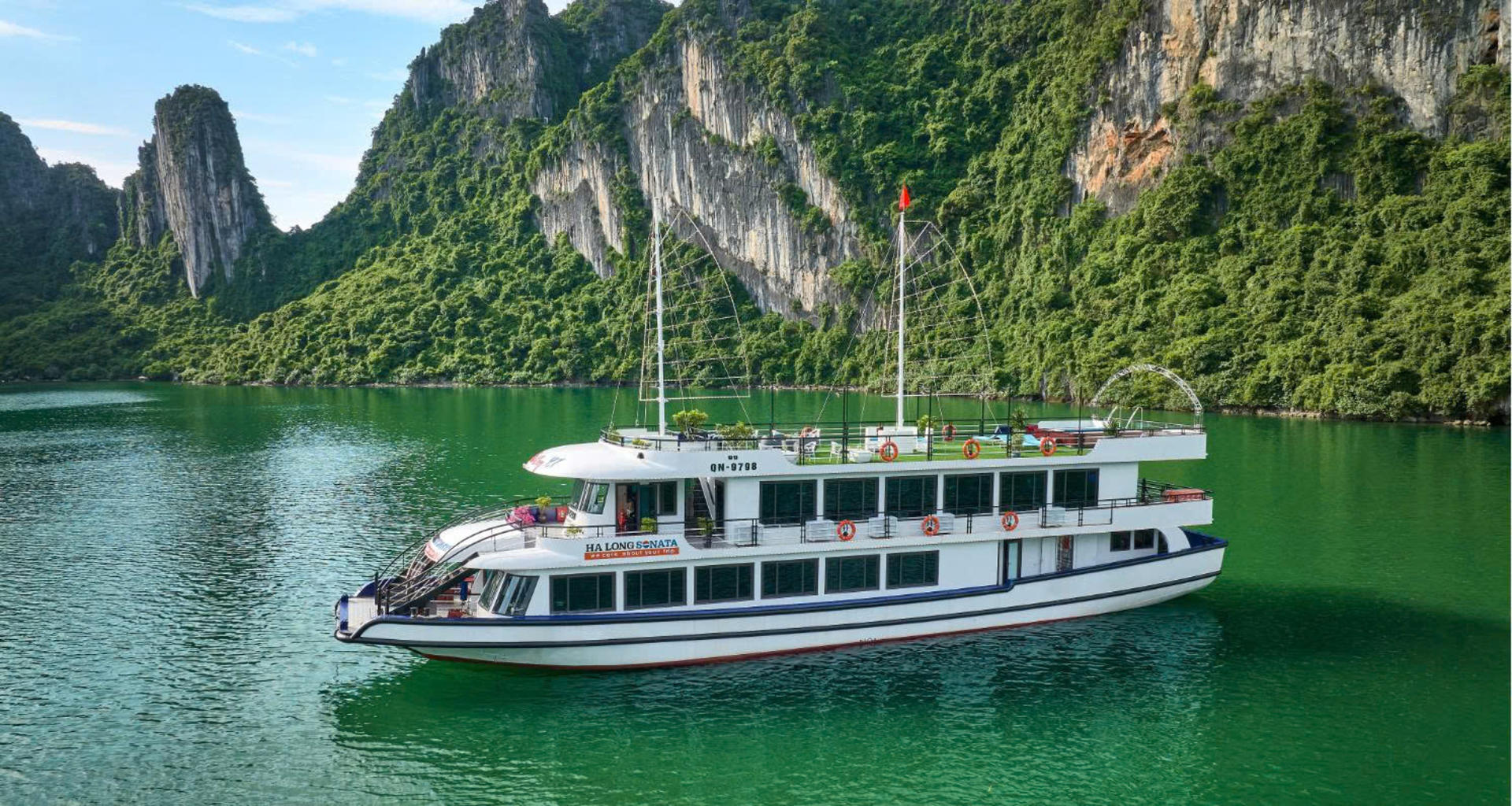Sonata Halong Day Cruise: Ha Long Bay, Sung Sot Cave & Ti Top Island - Thumbnail 14