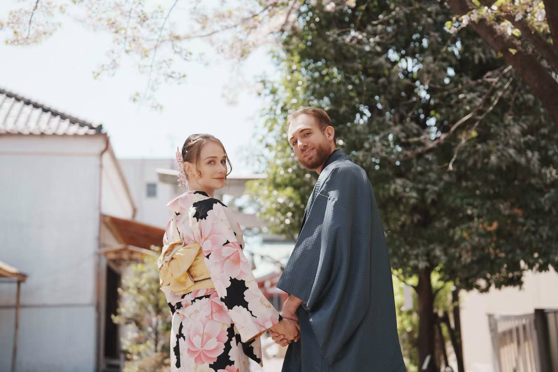 Asakusa Kimono&Yukata Rental at Kimono Miyabi Asakusa in Main Branch - Thumbnail 18