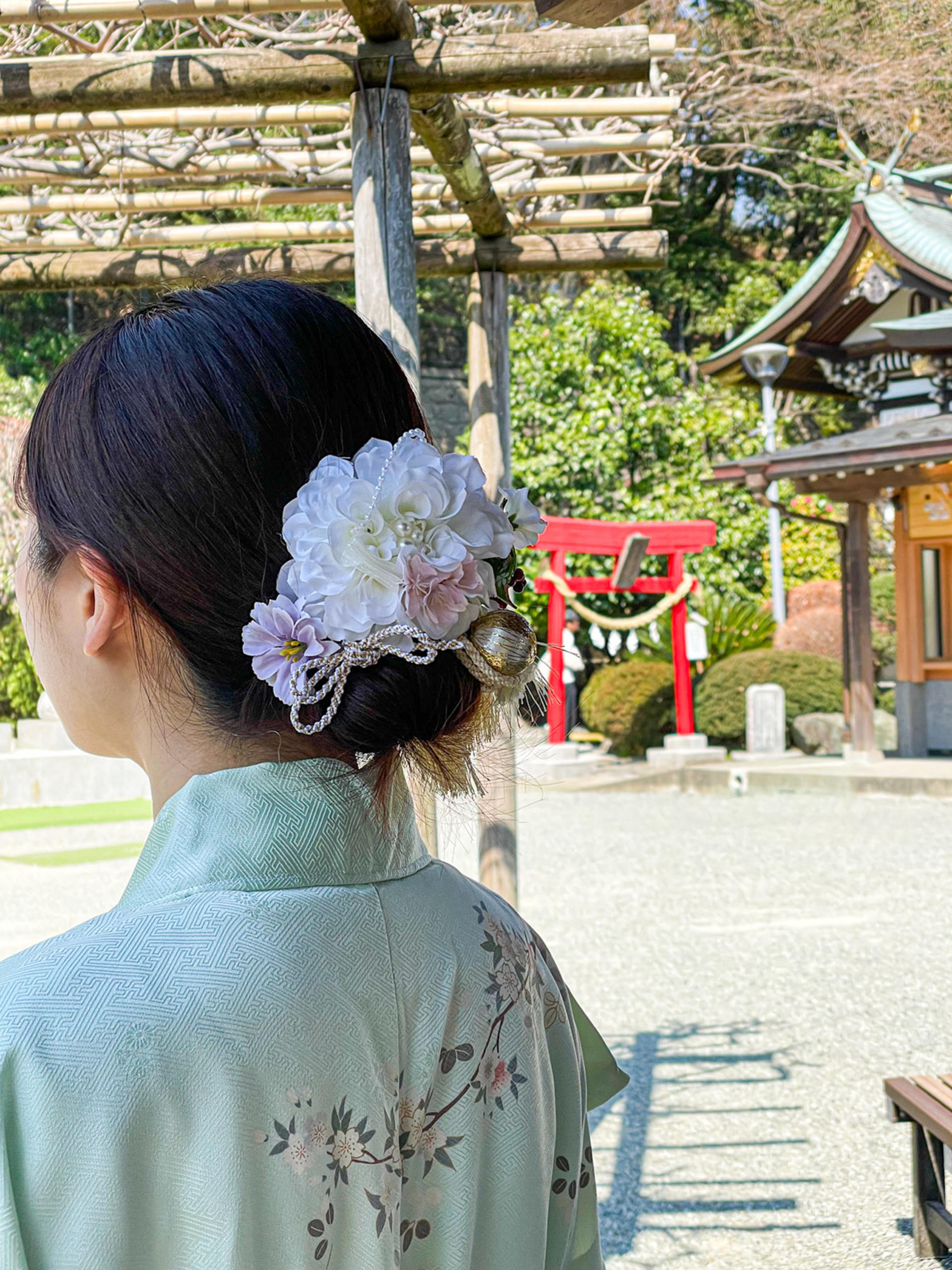 Japanese Hair Ornament & Brooch Making Experience (Kyoto) - Thumbnail 6