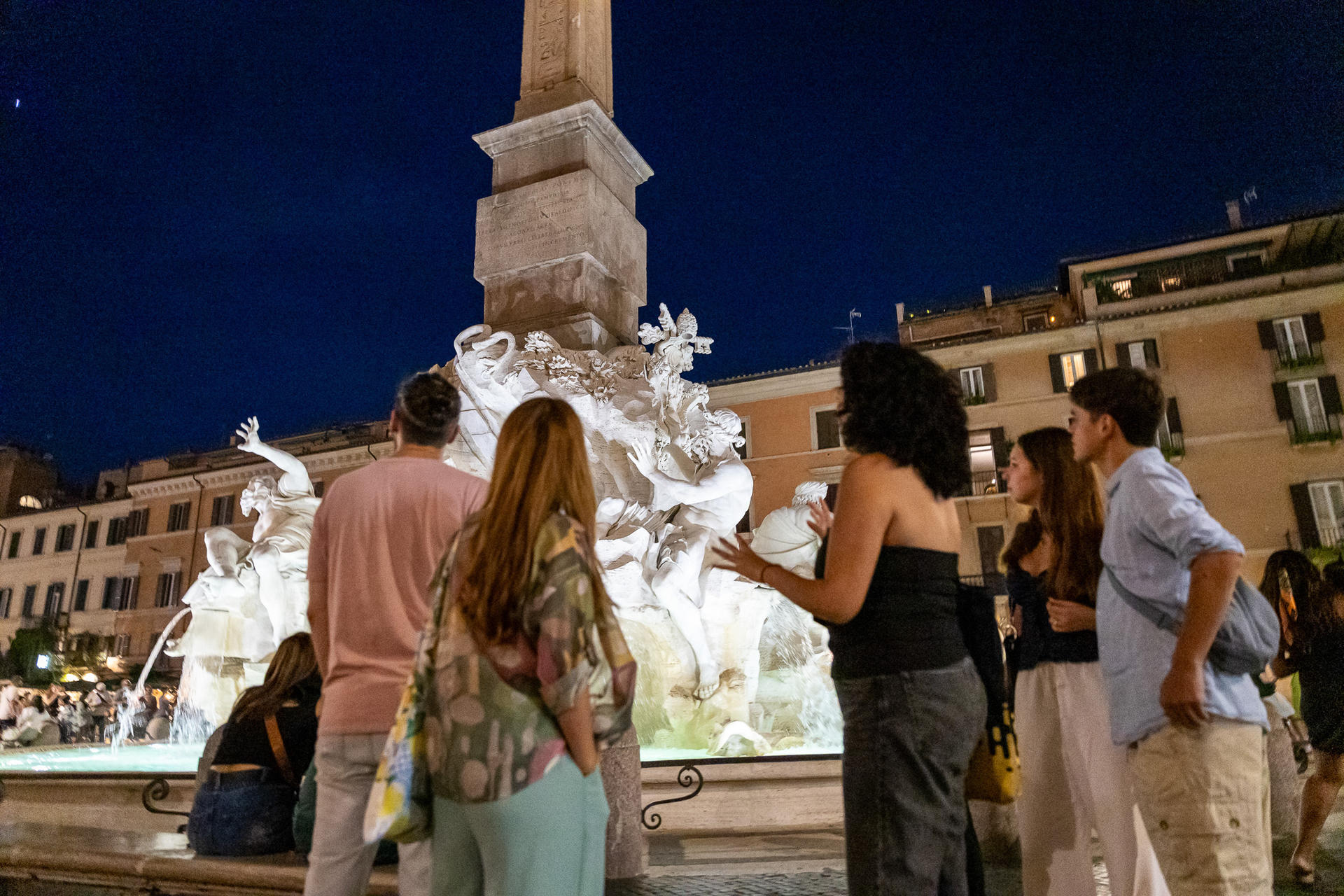 Rome City, Pantheon, and Trevi Fountain Night Walking Tour - Thumbnail 10