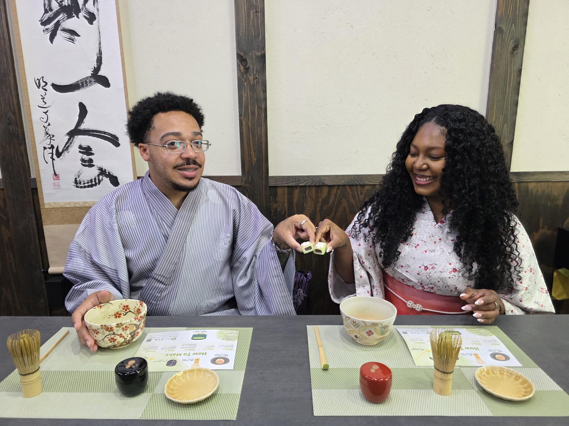 Kyoto Tea Ceremony & Matcha Making: TIA Fushimi Inari Shop - Thumbnail 11