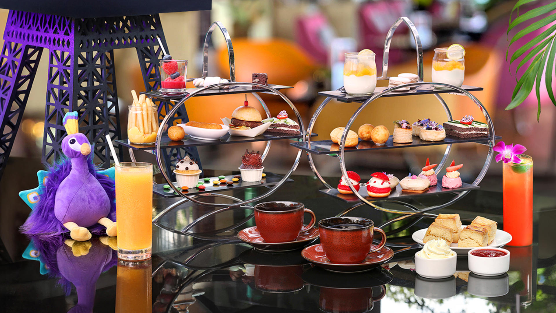 LeBar at Sofitel Singapore Sentosa Resort & Spa - Thumbnail 2