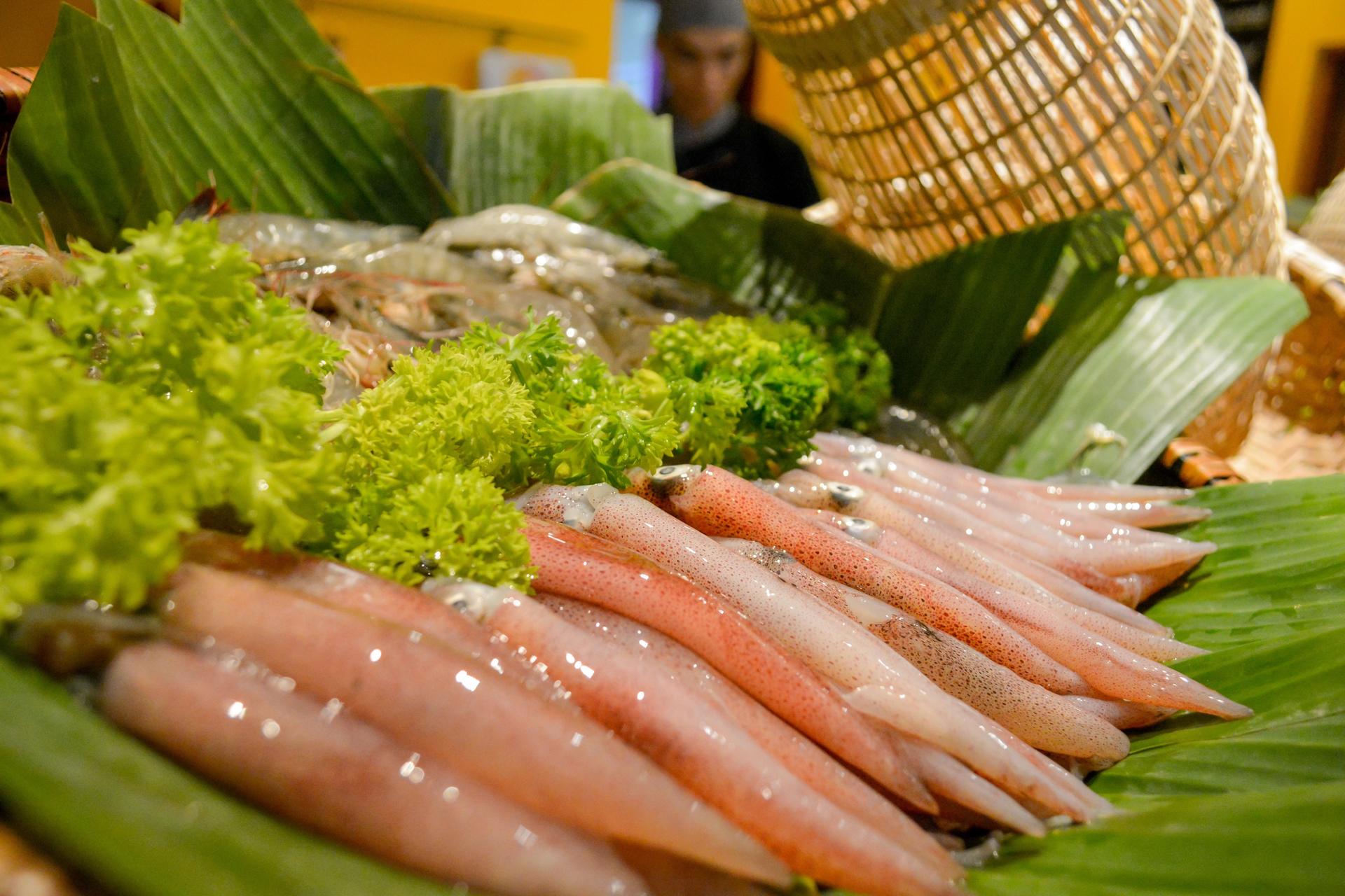 Seafood Buffet Dinner in Novotel Nha Trang - Thumbnail 4