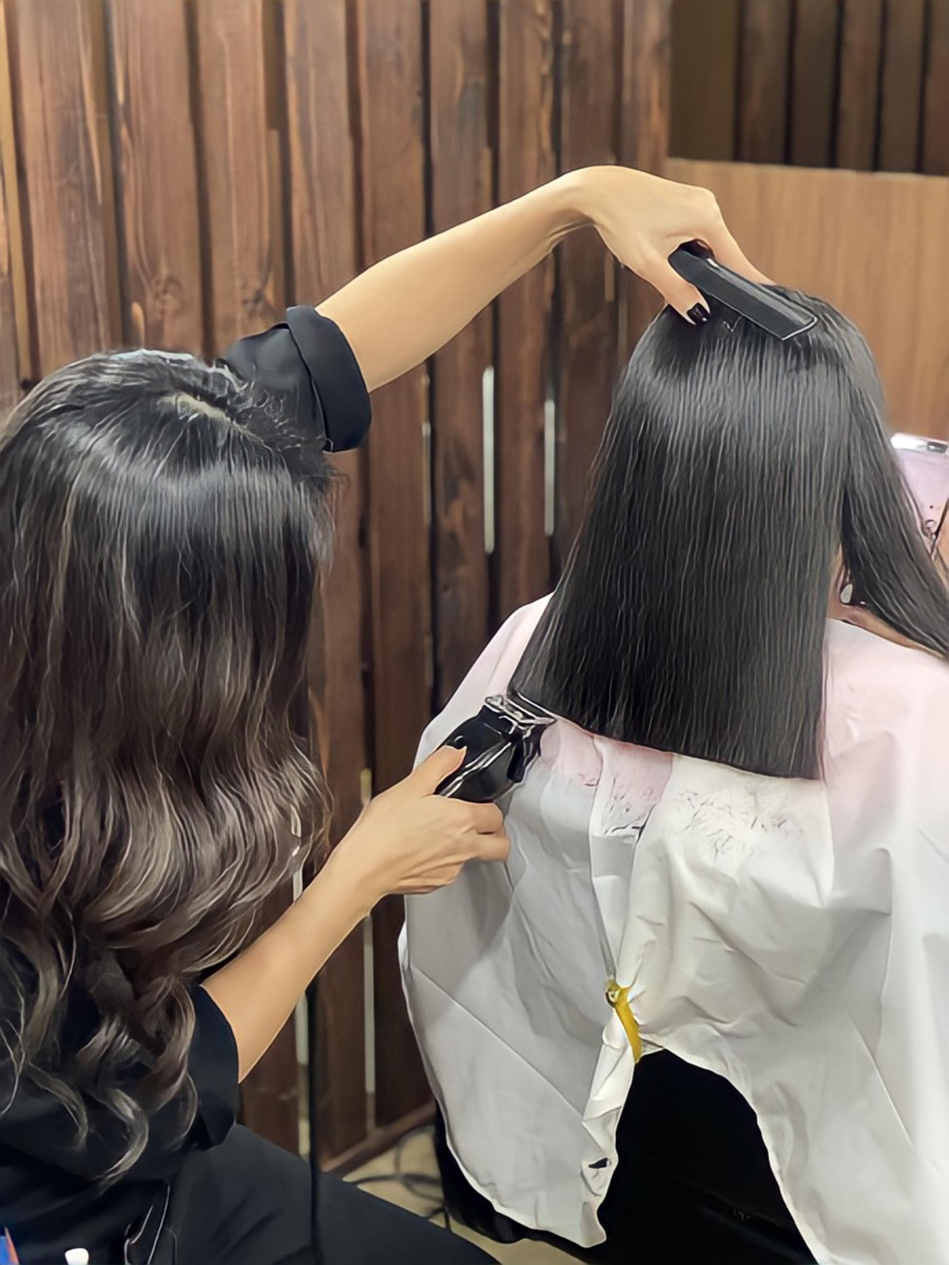 Salon Experience at Lek Massage and Salon Sukhumvit 24 in Bangkok - Thumbnail 3