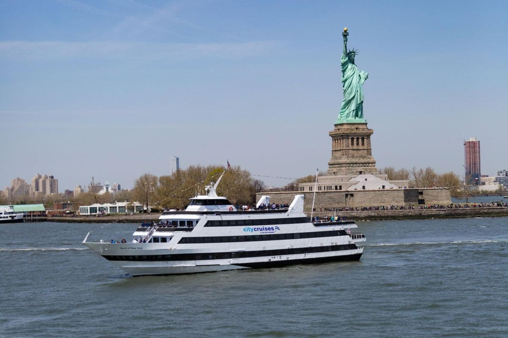 Brunch, Lunch, or Dinner Buffet River Cruise in New York City - Thumbnail 2