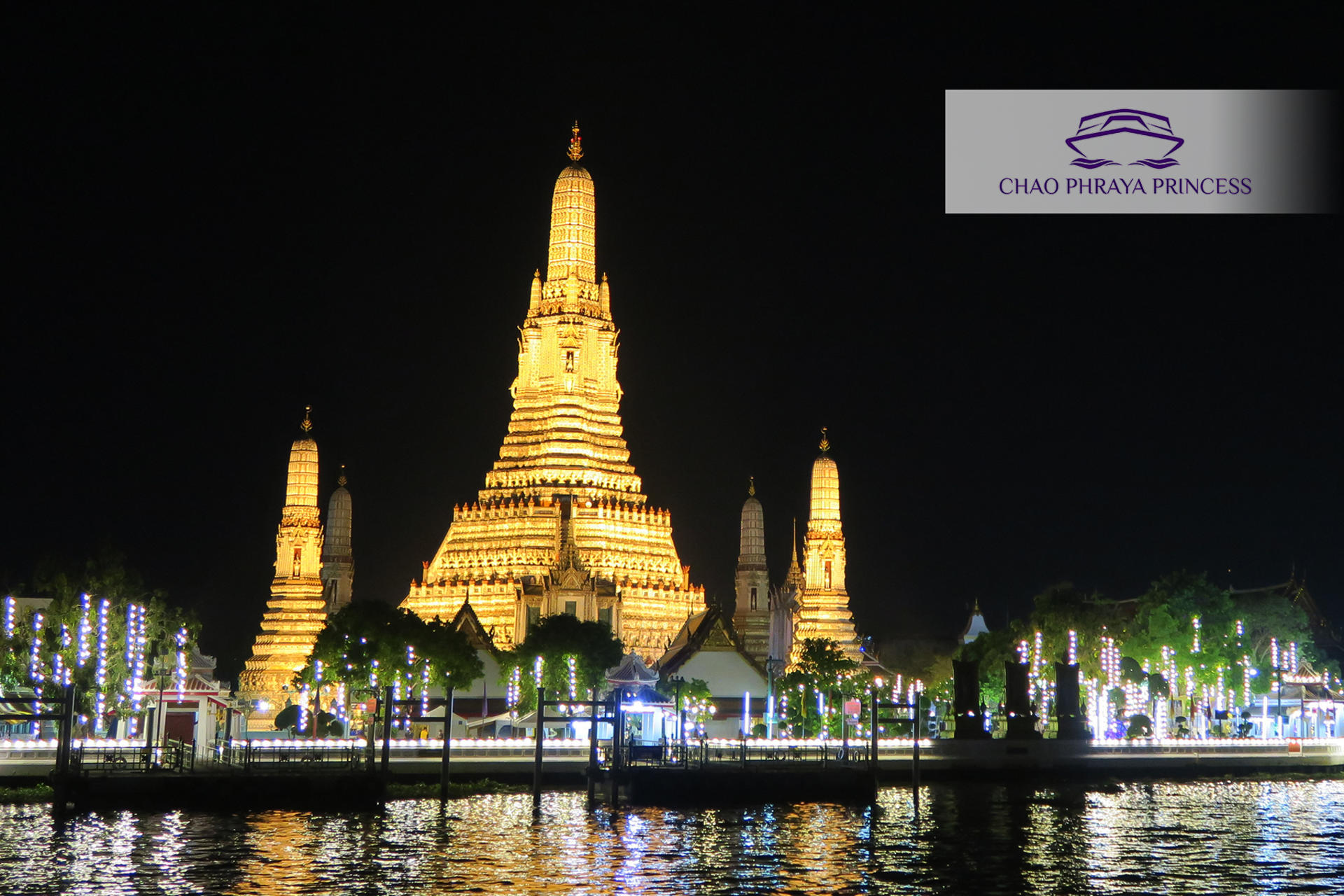 Chao Phraya Princess Dinner Cruise in Bangkok [Upper Deck Seat] - Thumbnail 8