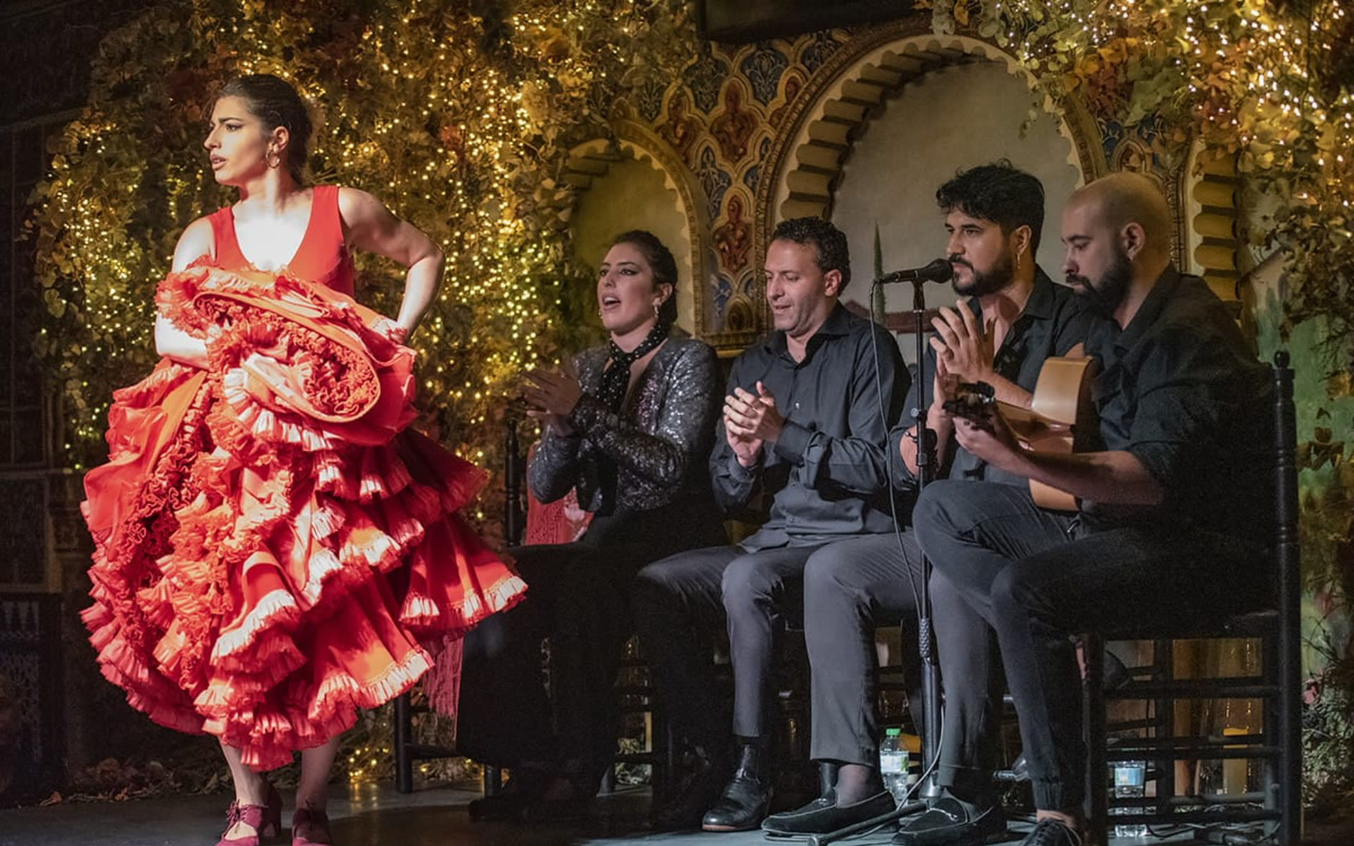 Madrid Evening Tour with Flamenco Show and Optional Tapas - Thumbnail 11