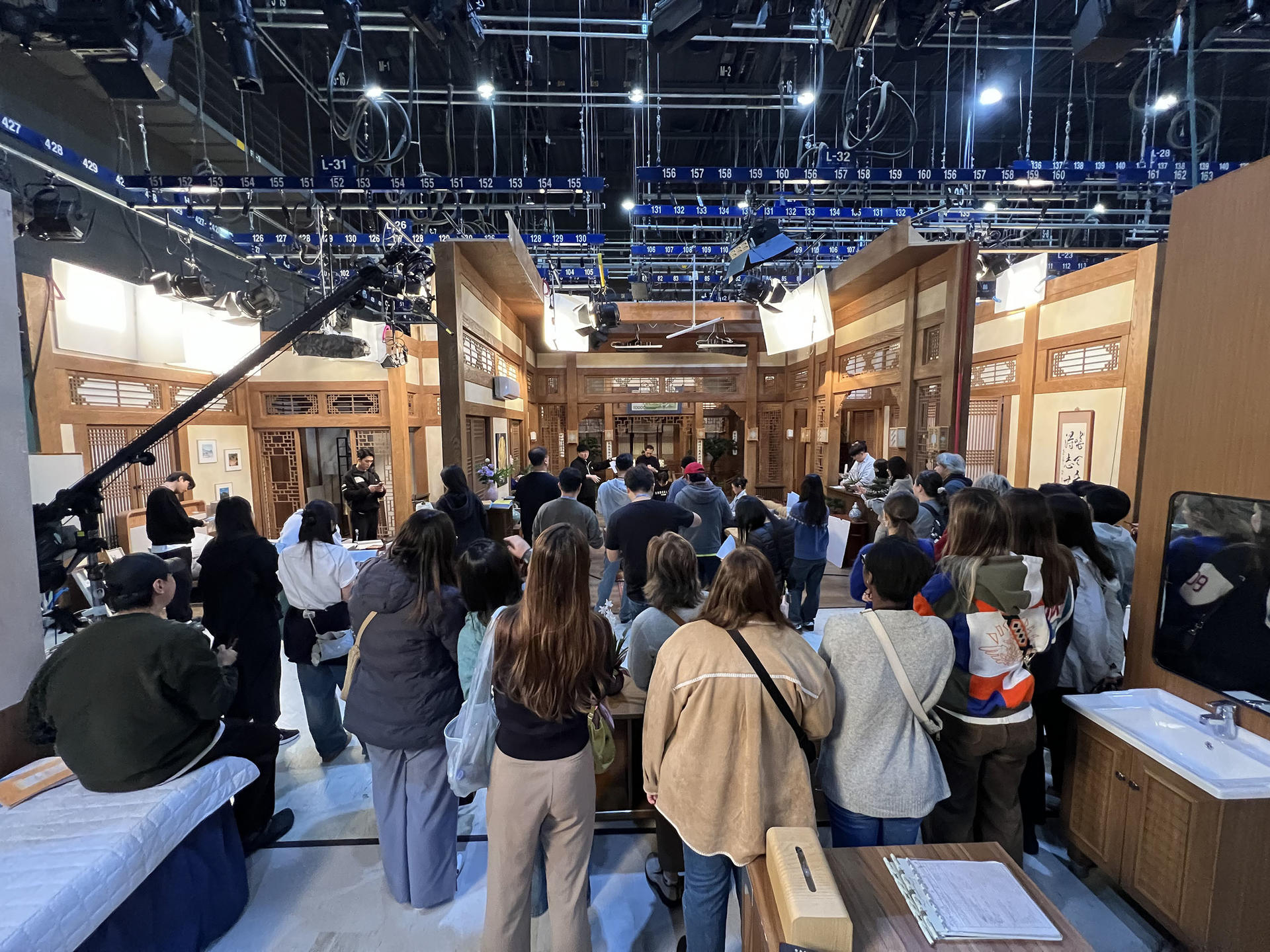 Official MBC Insider Tour: Live K-Drama Filming & VIP Studio Tour - Thumbnail 16