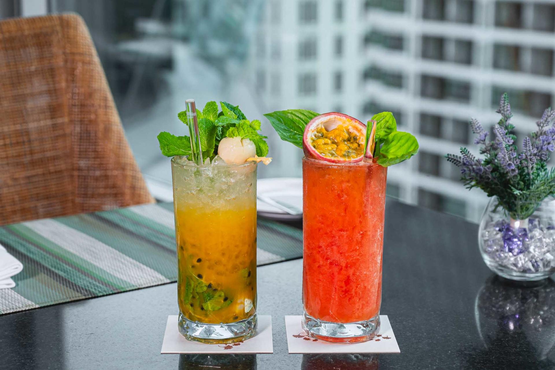 Up & Above Restaurant and Rooftop Bar at The Okura Prestige Bangkok - Thumbnail 50