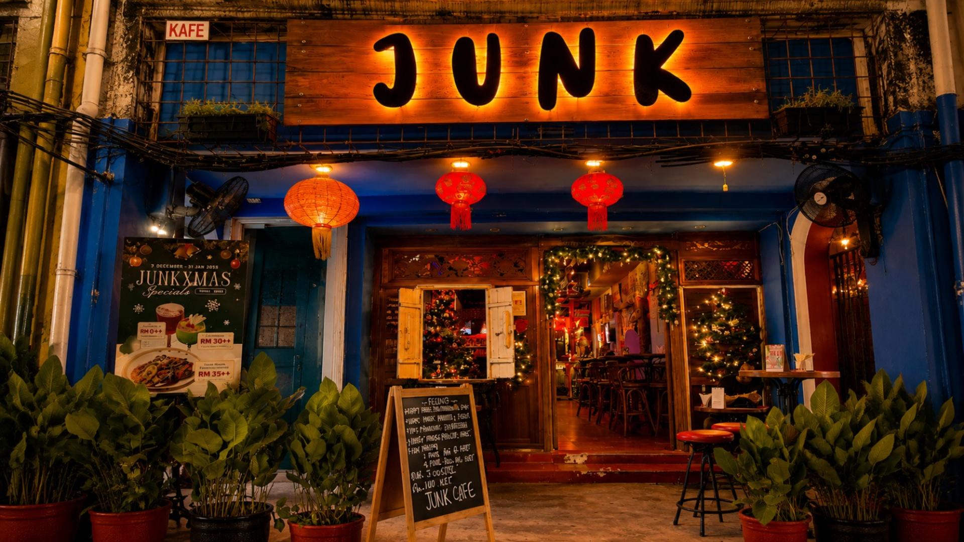 Junk Cafe at Chinatown Kuala Lumpur - Image 1