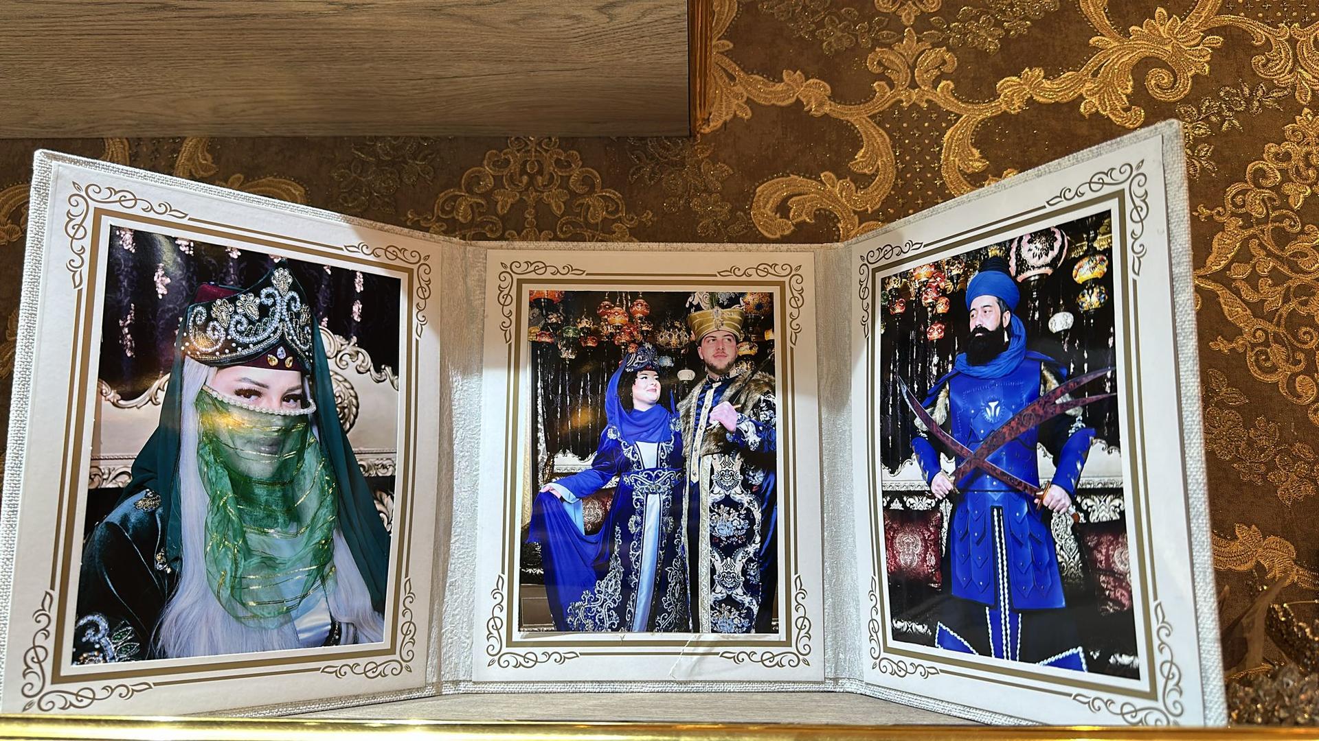 Istanbul: Ottoman Costume Photo Experience - Thumbnail 11