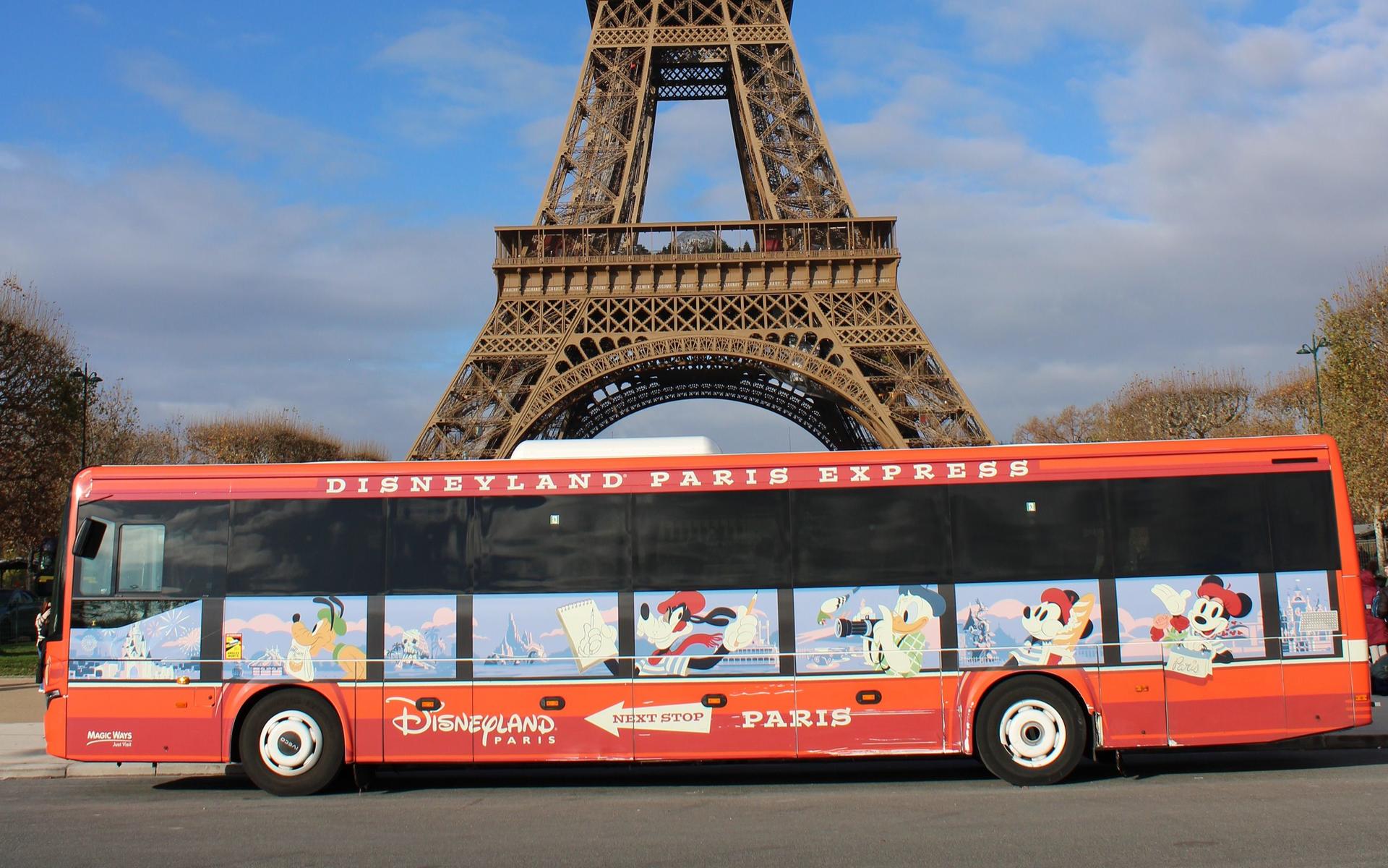 Disneyland Paris Ticket with Round-Trip Bus Transfer from Paris - Thumbnail 11