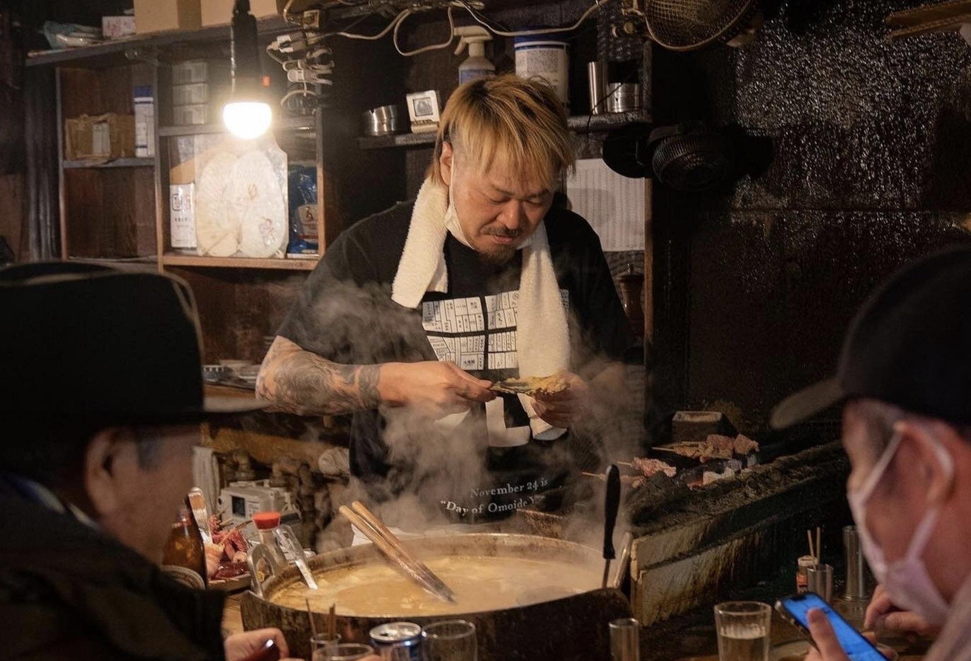 Osaka Dotombori Uranamba Local Bar & Izakaya Crawl Tour - Thumbnail 17