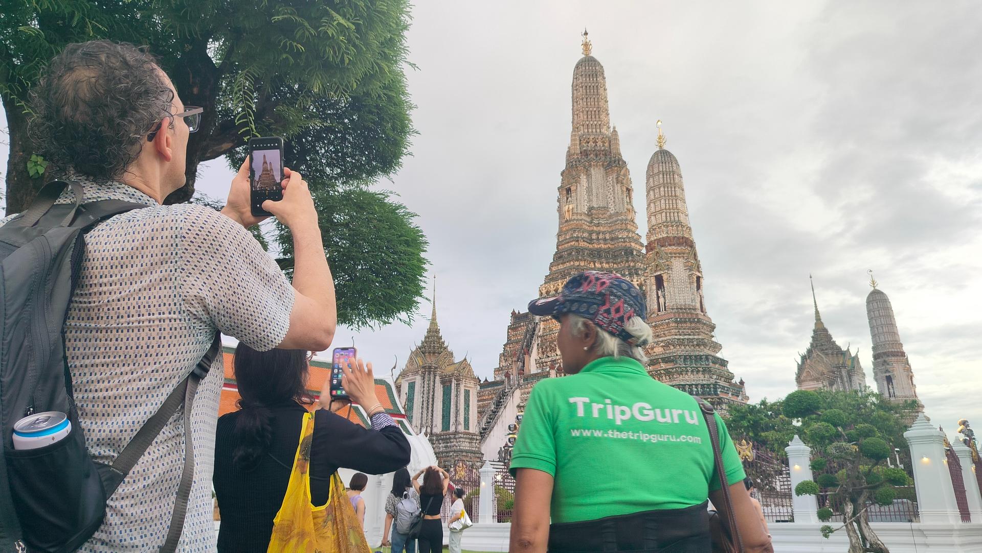 Bangkok Chao Phraya & Wat Arun 3-Hour Tour with Longtail Boat - Thumbnail 5