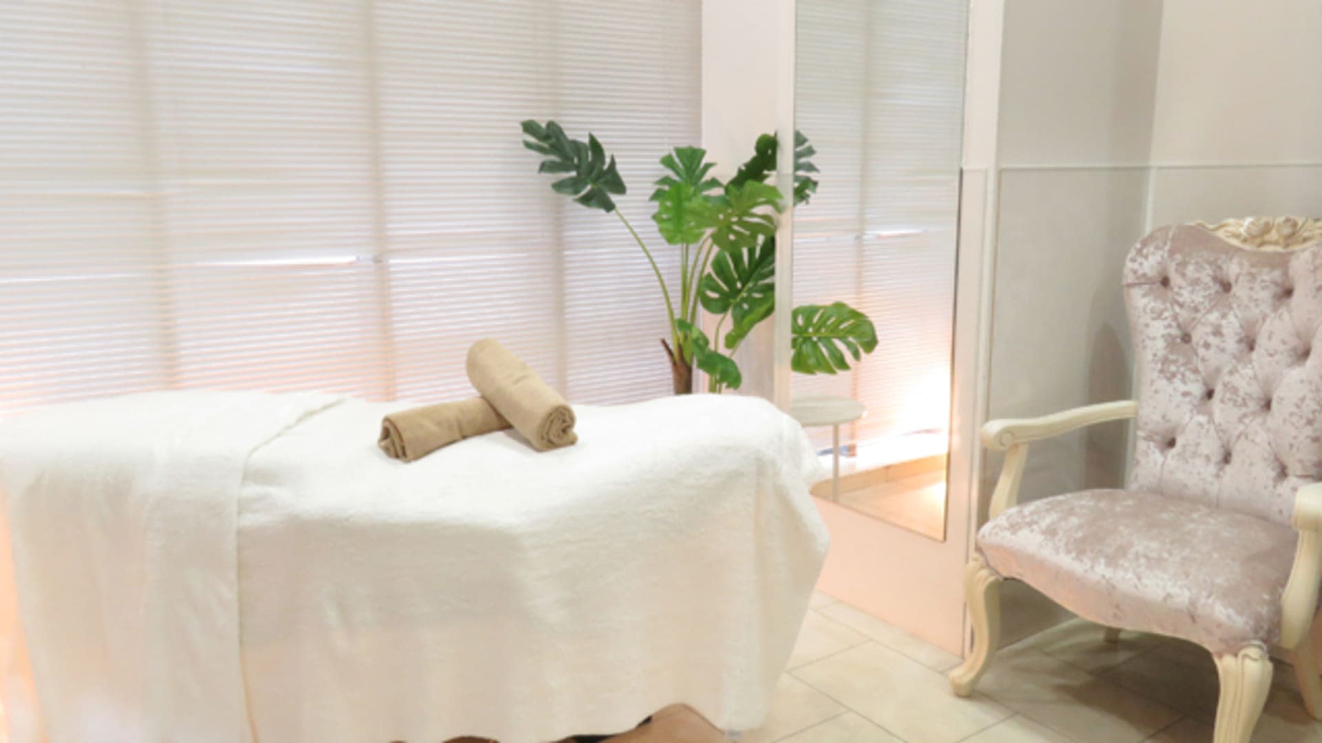 [Elfrage Ginza Branch]: Luxury Bust & Hip Care Treatment - Thumbnail 20