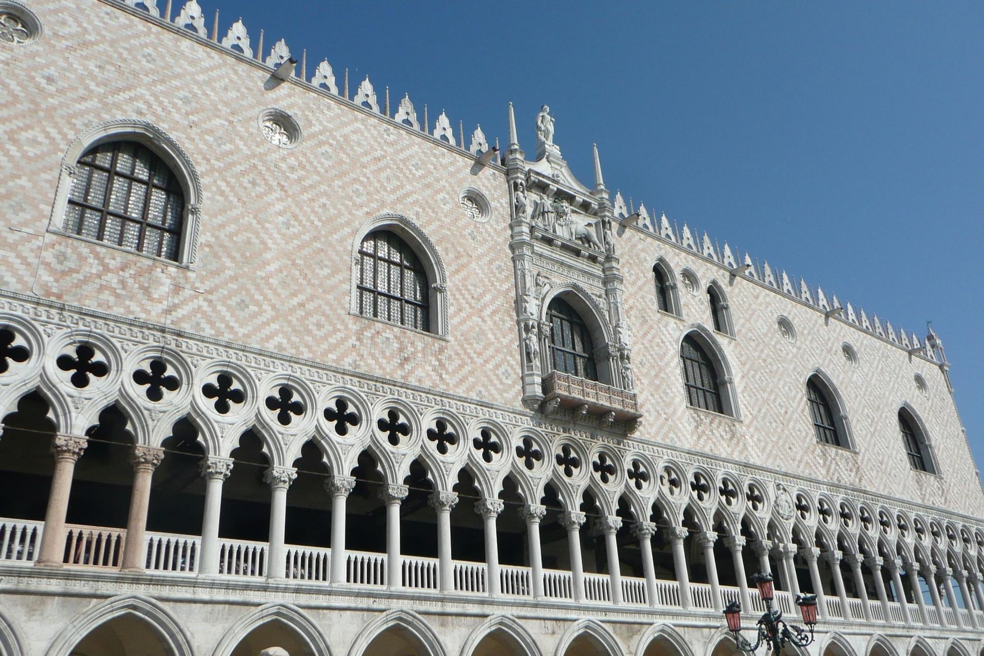Doge's Palace Tour with Skip the Line Ticket in Venice - Image 1