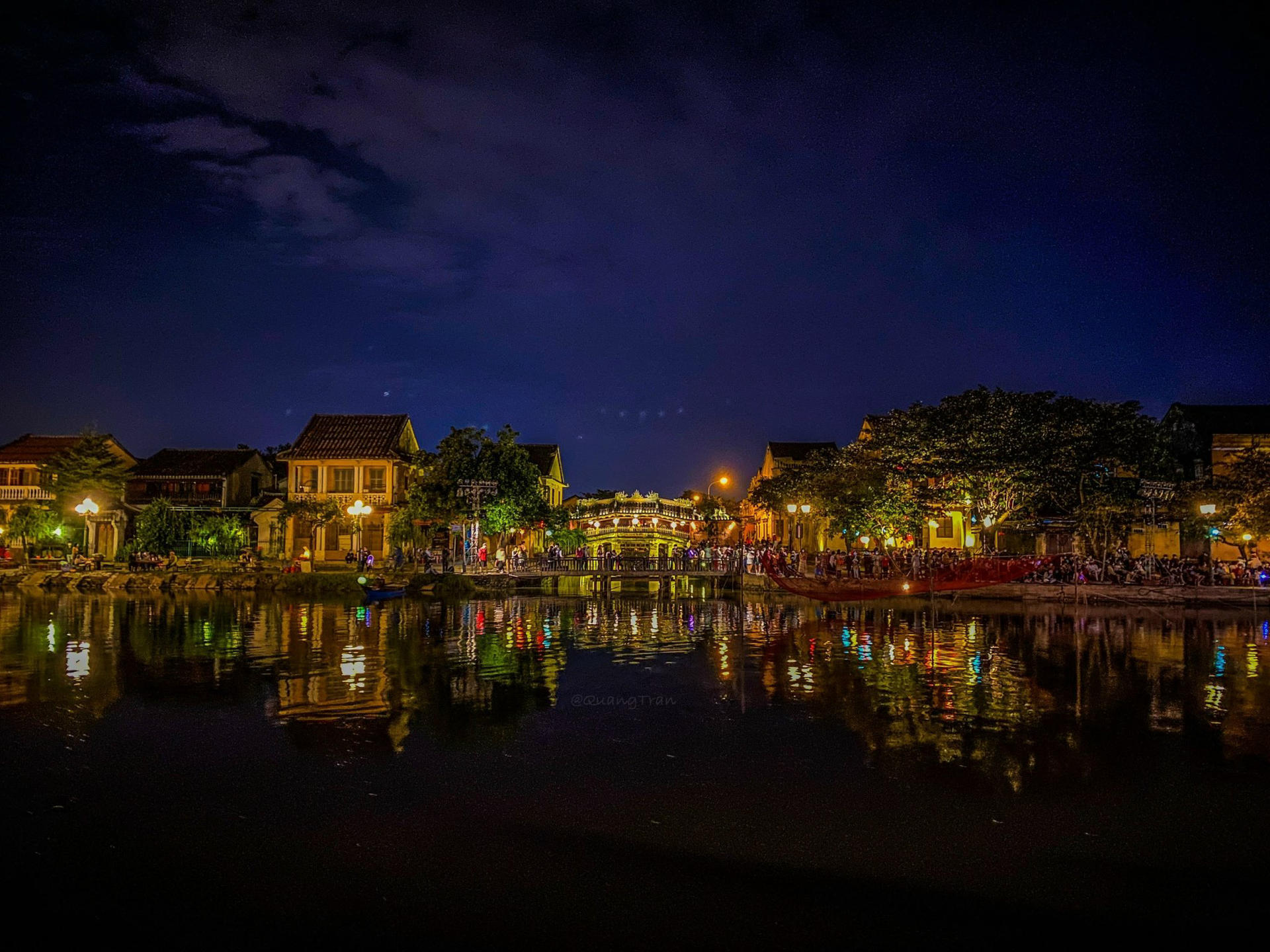 Boat Ride Ticket and Release Lantern at Hoai river in Hoi An  - Thumbnail 10