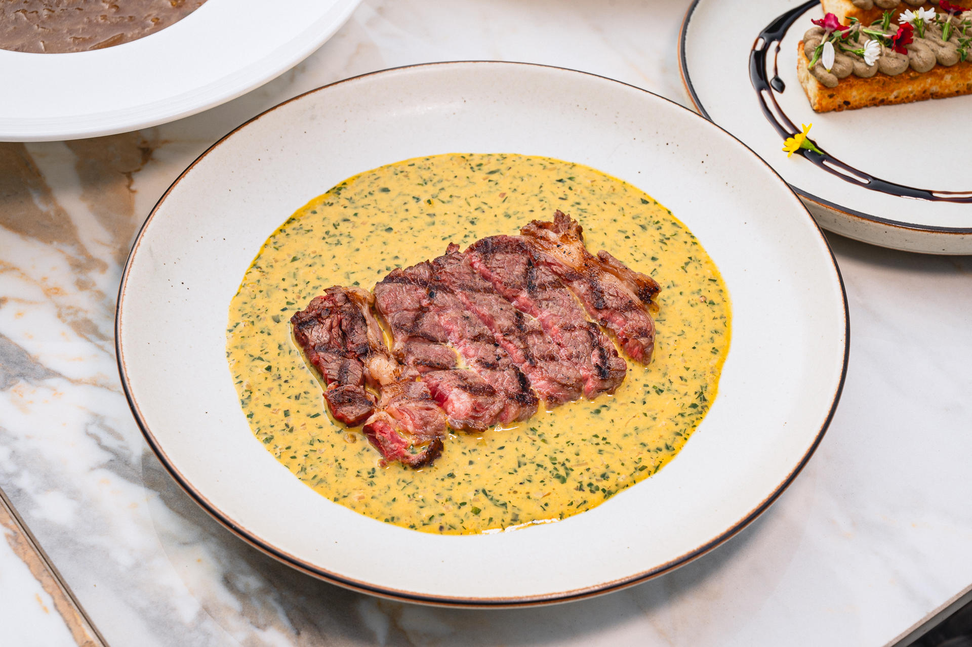 Vantage Point Buffet at Queen Sirikit National Convention Center - Thumbnail 10