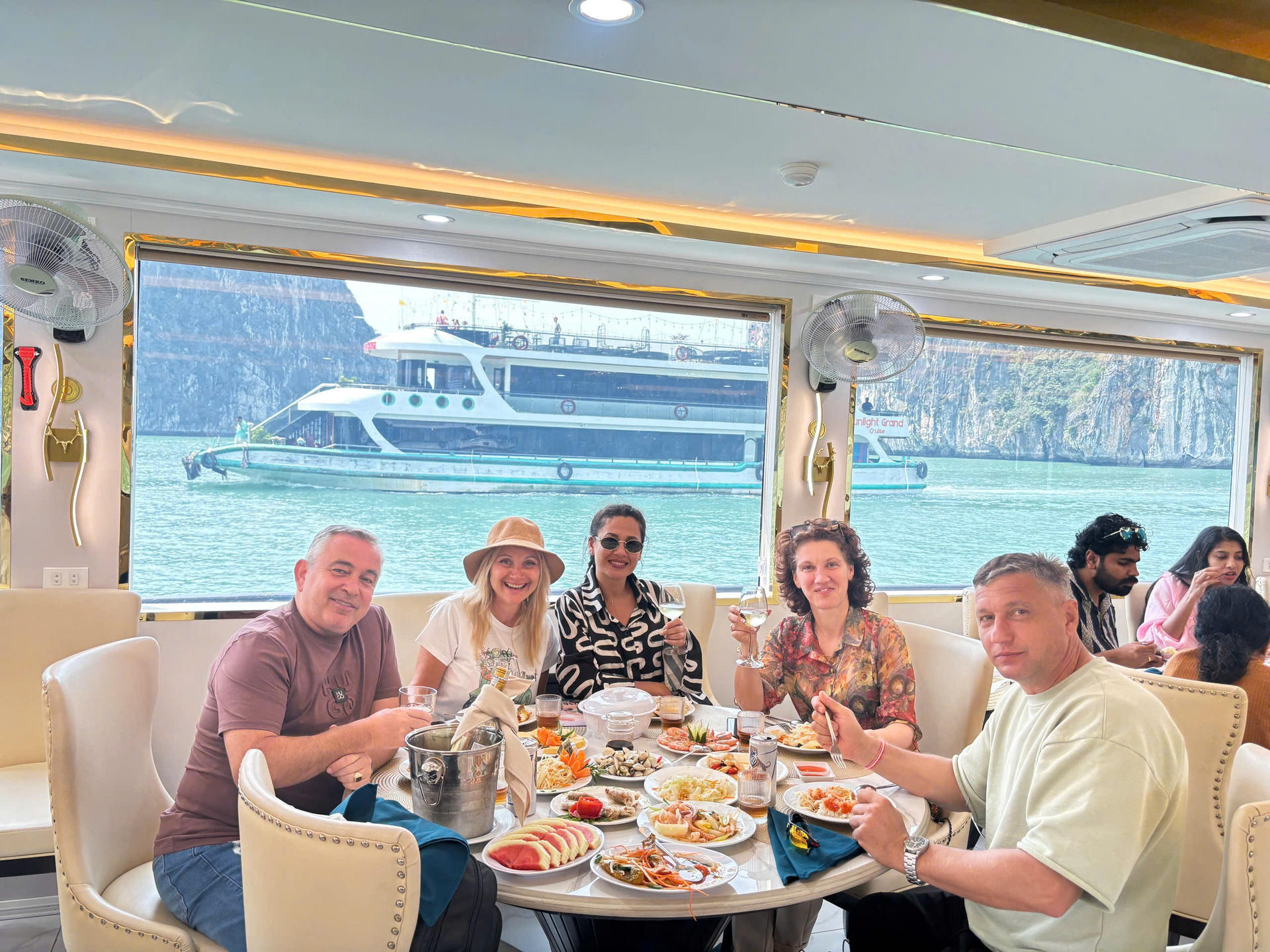 Dragon King 1 Day Cruise: Ha Long Bay Tour with Sung Sot & Ti Top - Thumbnail 48