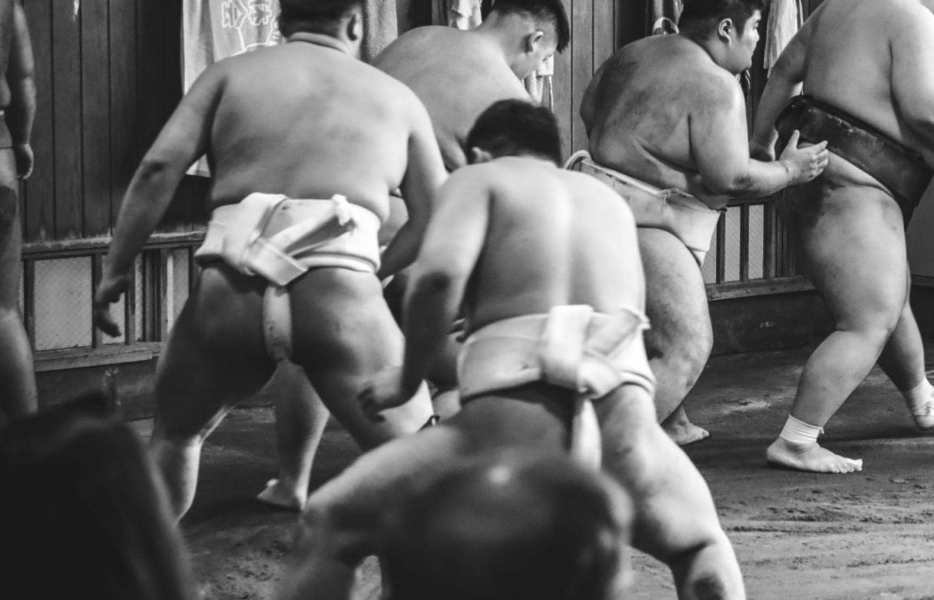 Tokyo Authentic Sumo with journalist walks - Thumbnail 18