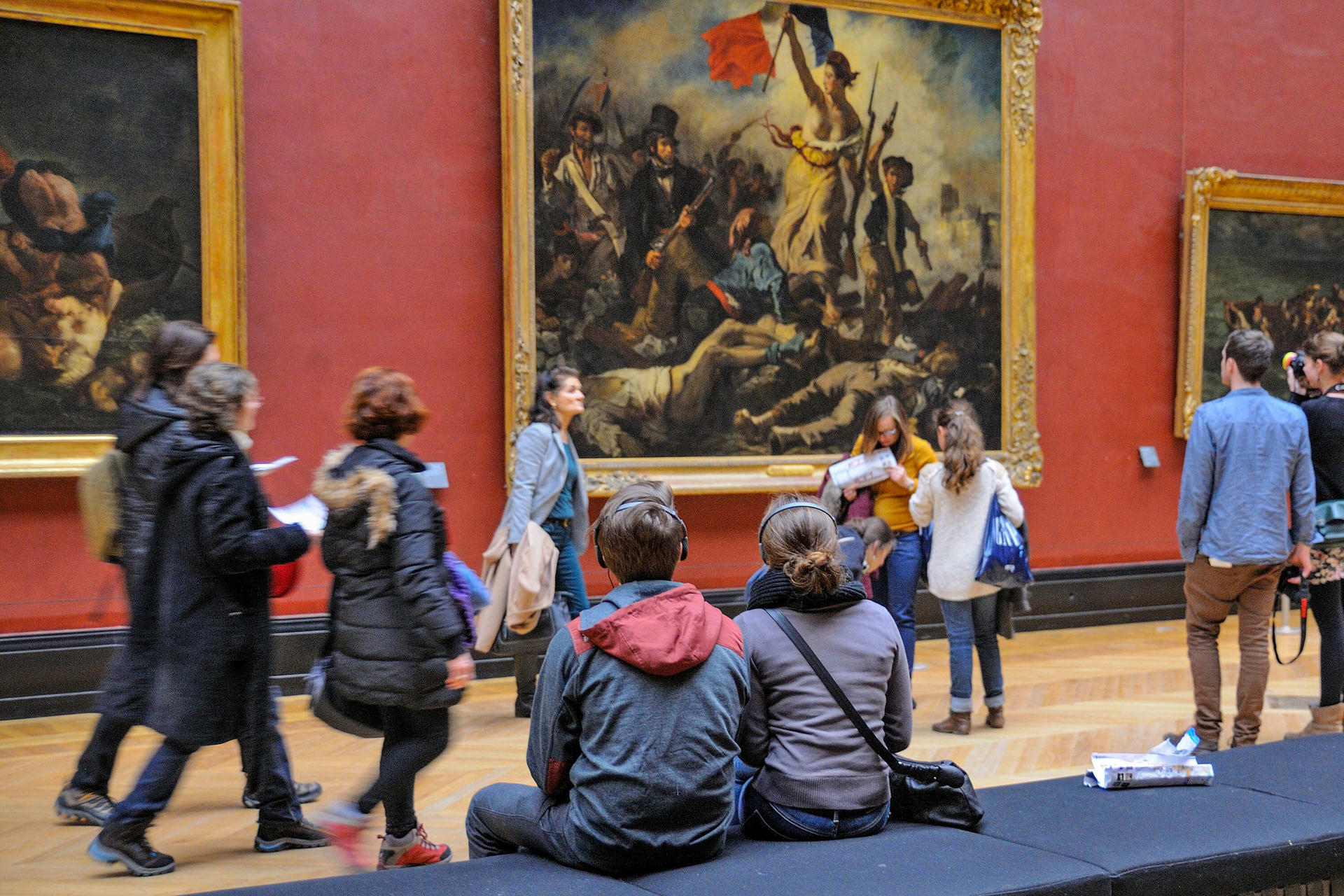 Louvre, Paris: audioguide in your smartphone (no ticket) - Thumbnail 3