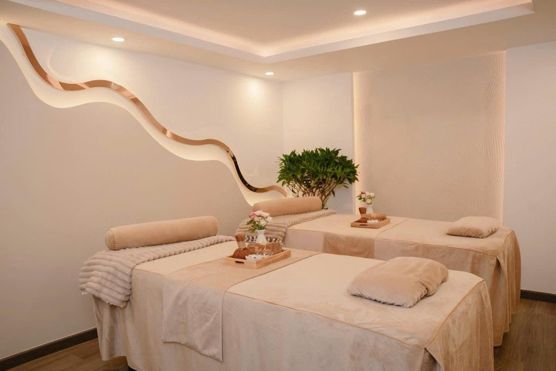 The Lin Beauty Center on Ly Tu Trong street in Ho Chi Minh city - Thumbnail 6