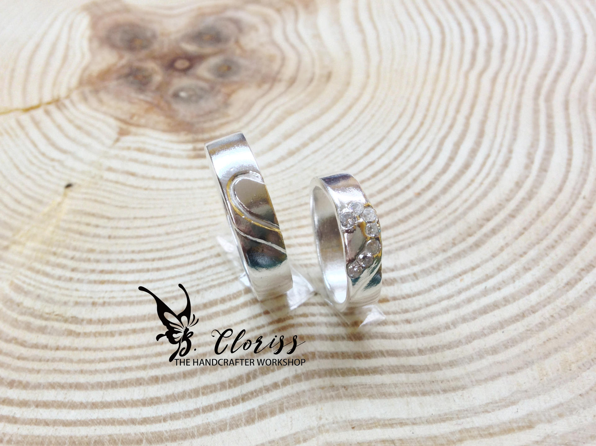 The Handcrafter Workshop | Metal Art, Pendant, Ring, Bangle, Leather, Pressed Flower - Thumbnail 5