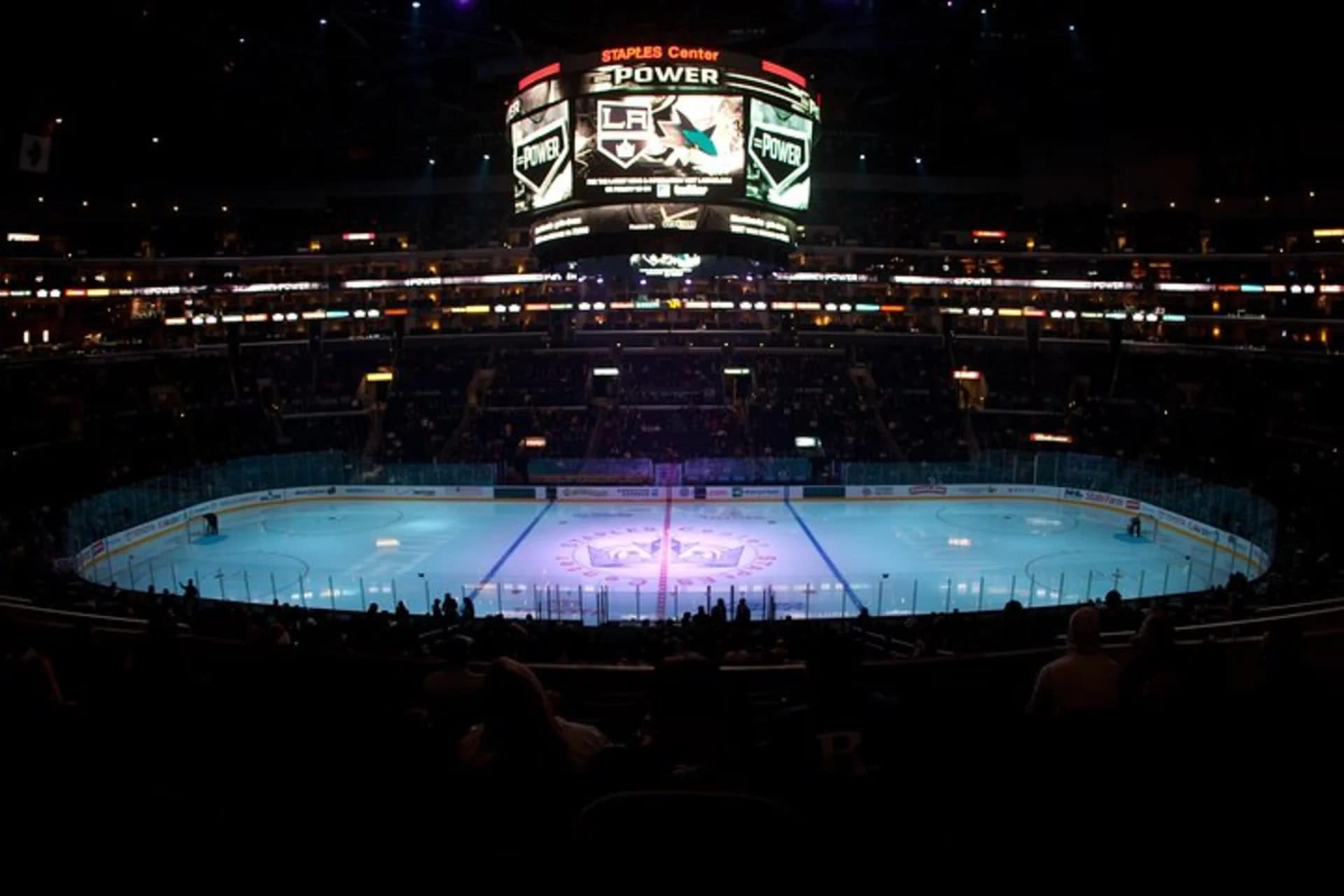 LA Kings Ice Hockey Game at Crypto.com Arena - Thumbnail 7