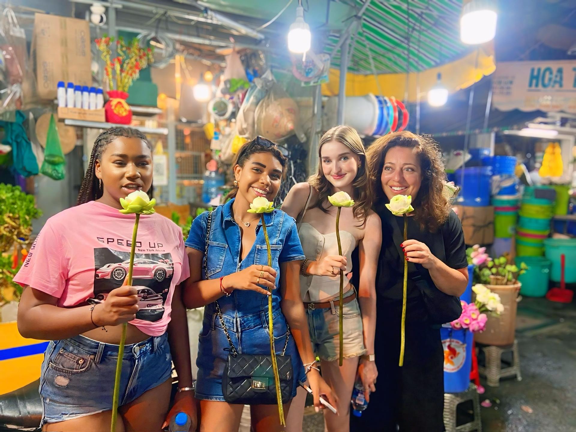 Premium Street Food Walking Tour In Ho Chi Minh City  - Thumbnail 41