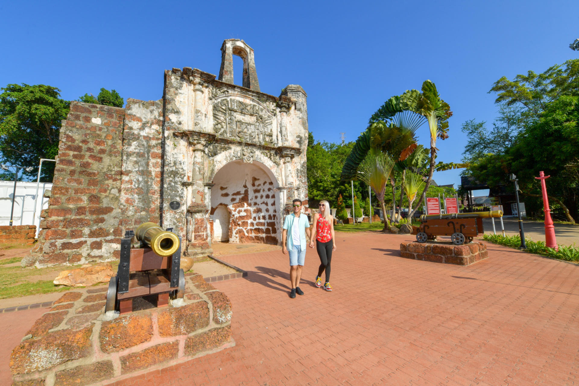 Malacca A Famosa & Port Dickson Full-Day Private Tour - Thumbnail 3