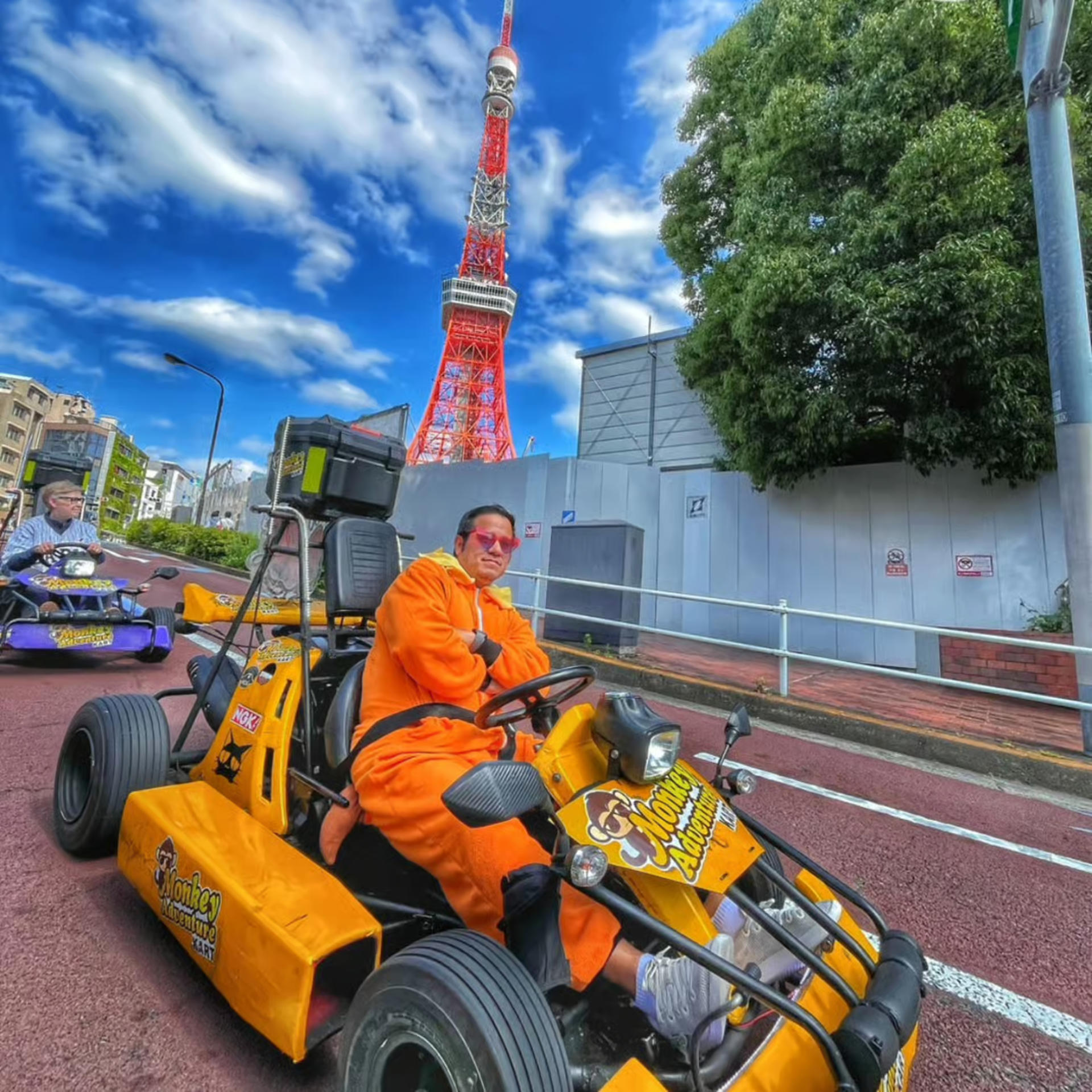 Tokyo Tower to Shibuya Crossing: Costume Drive Through City Icons - Thumbnail 10