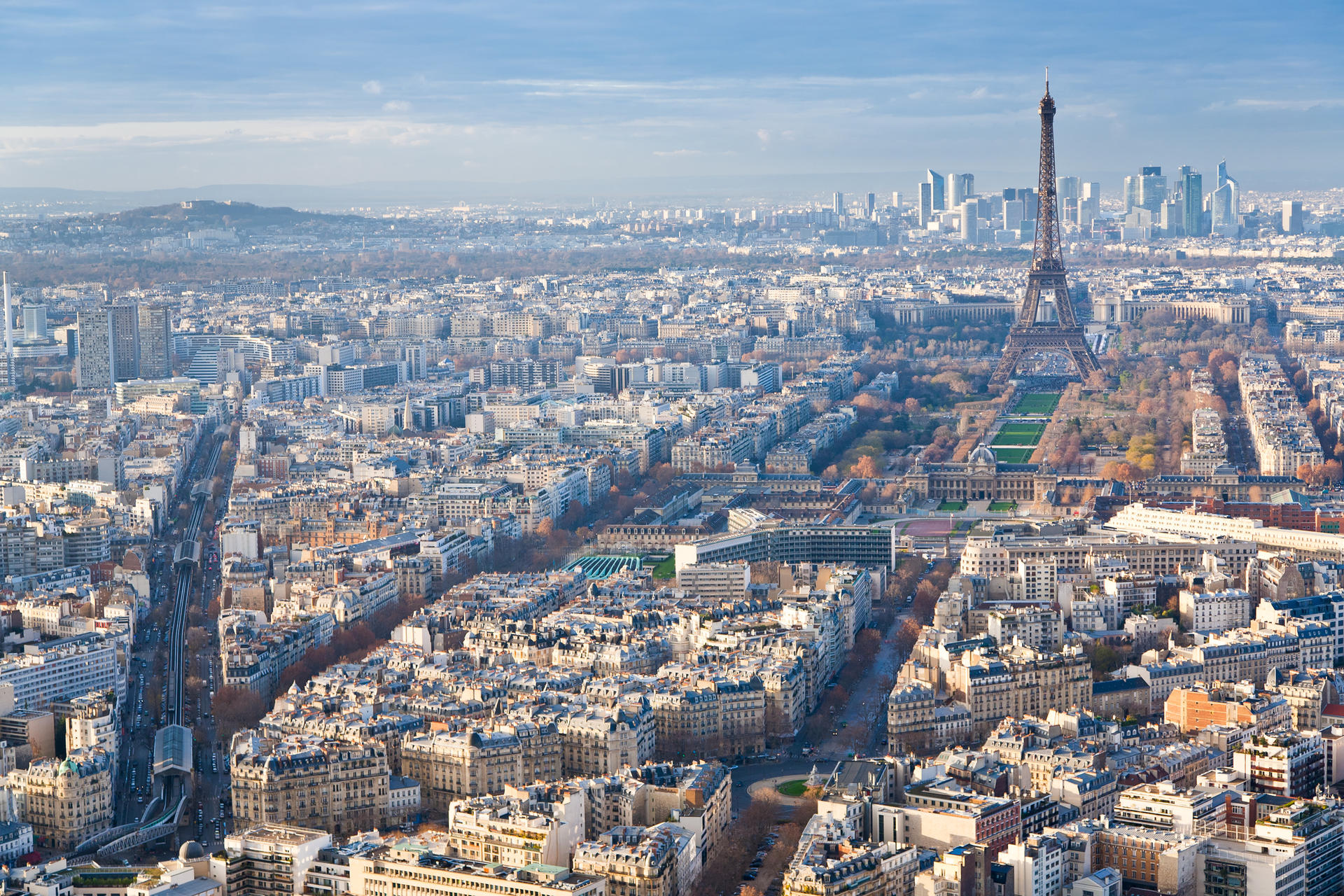 Explore the History of Paris, France - Thumbnail 2