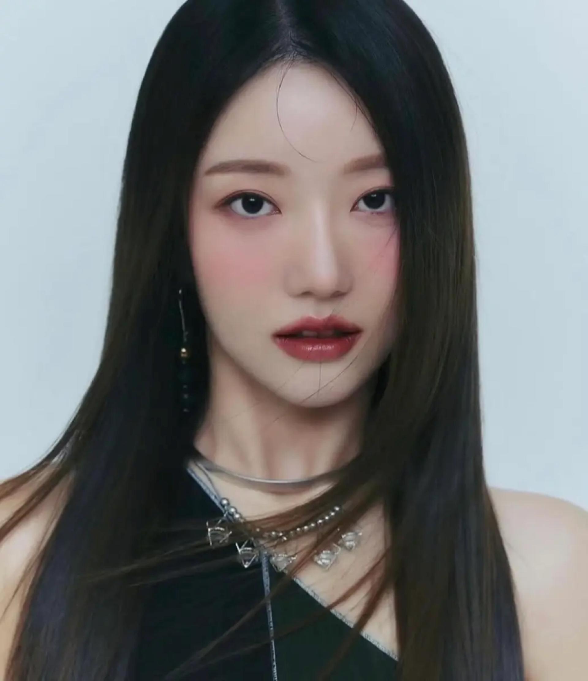 Seoul LAMAISON BEAUTY Private K-Pop Hair & Makeup - Thumbnail 17