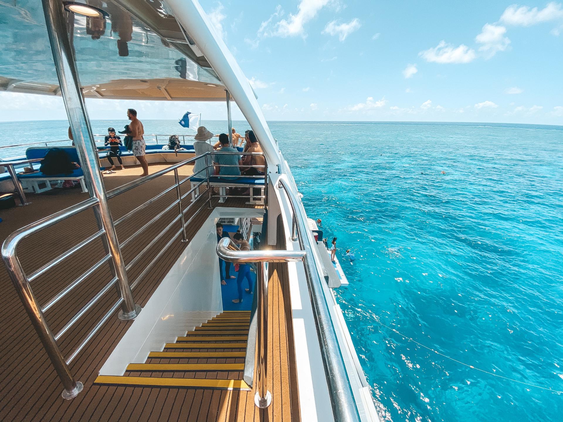 Great Barrier Reef Full Day Snorkel or Dive Tour from Cairns - Thumbnail 4
