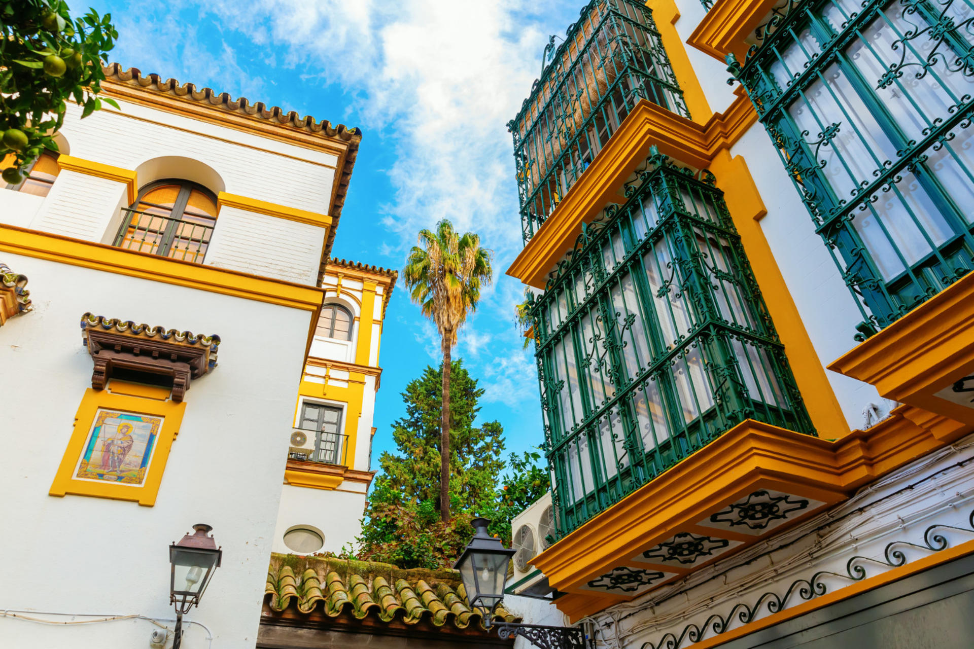 Discover Seville: City Highlights Walking Tour - Thumbnail 10