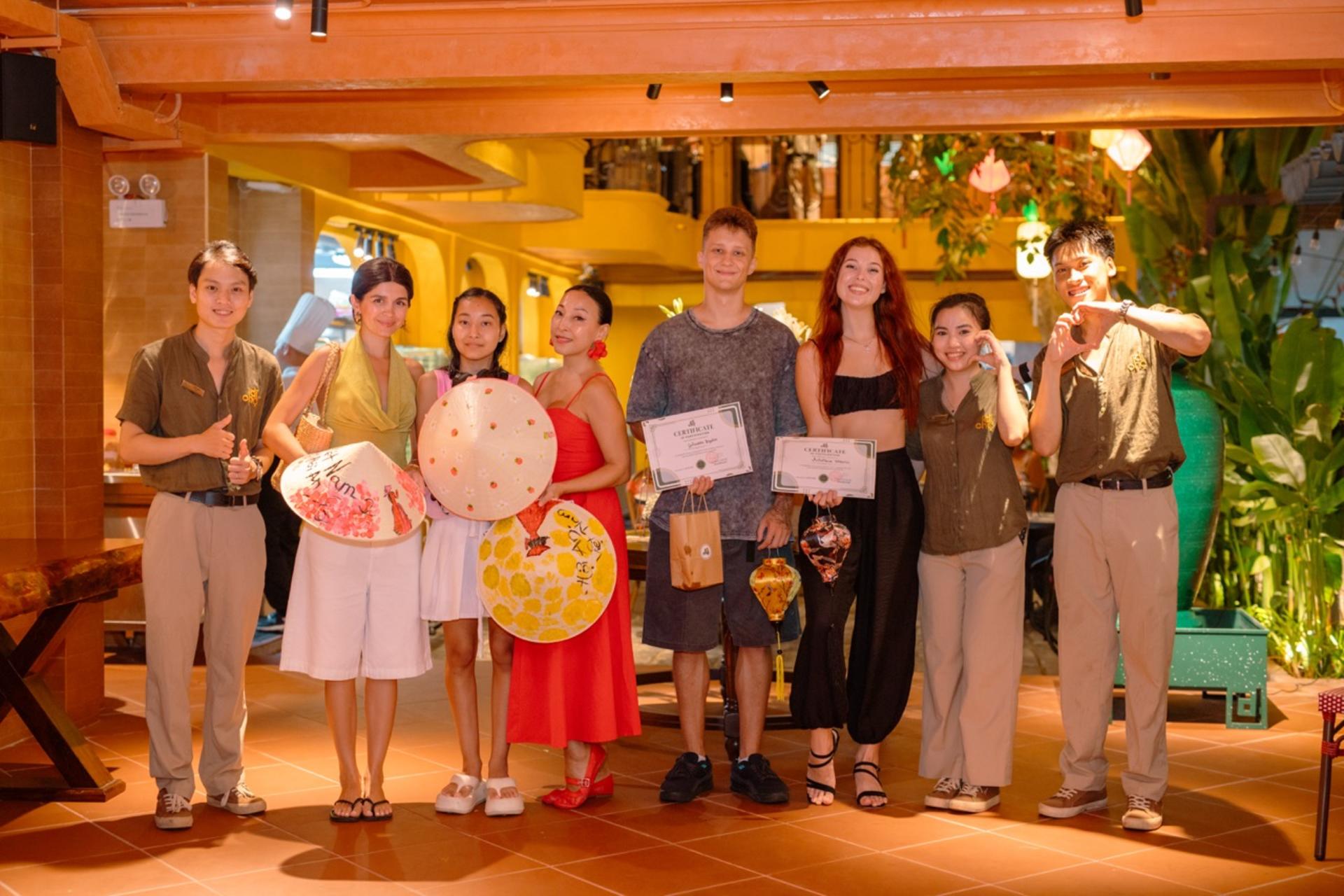 Handicraft Workshop, Cooking Demonstration & Dining at Di Cho Hoi An - Thumbnail 10