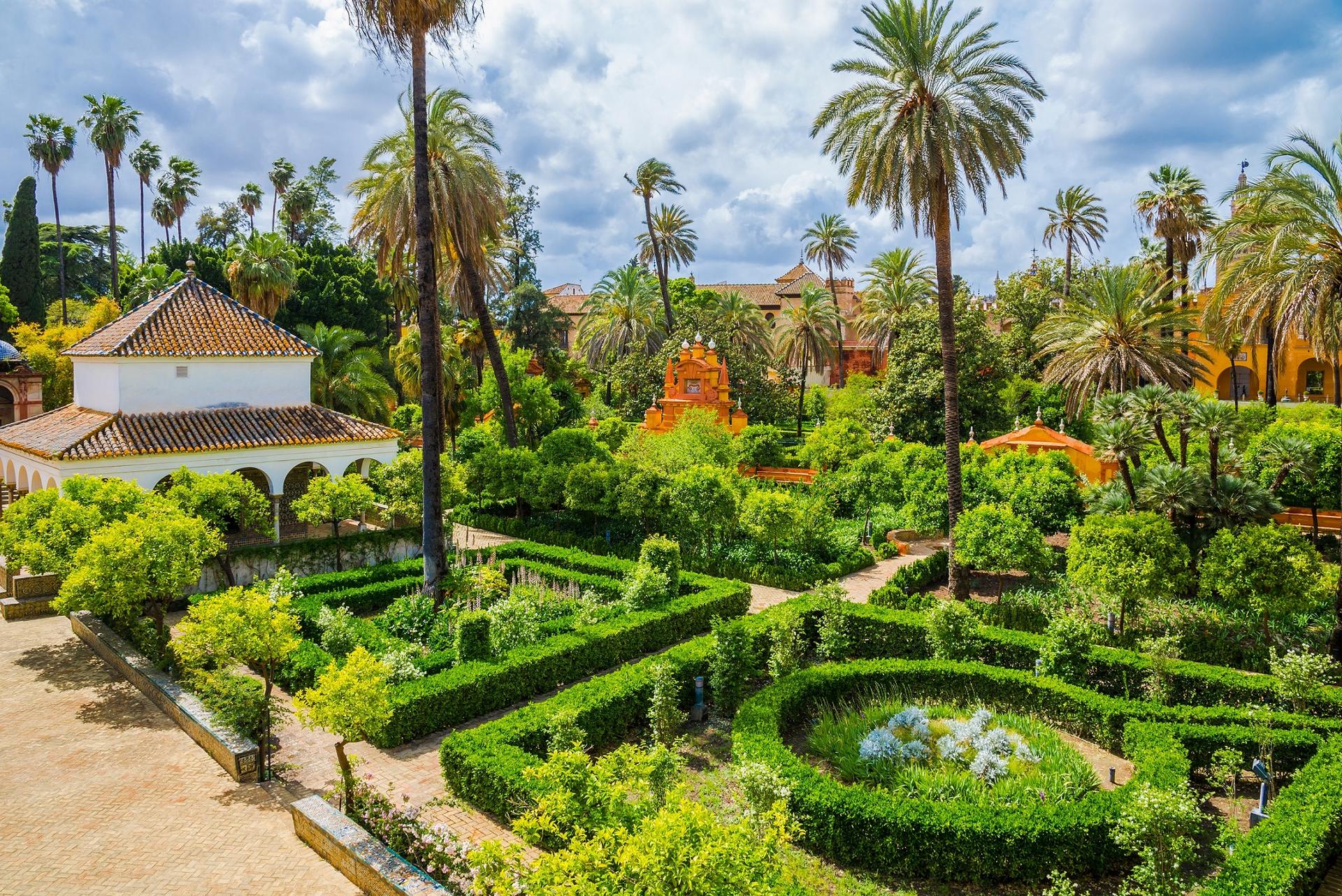 Alcazar, Cathedral and Giralda Tour in Seville - Thumbnail 12