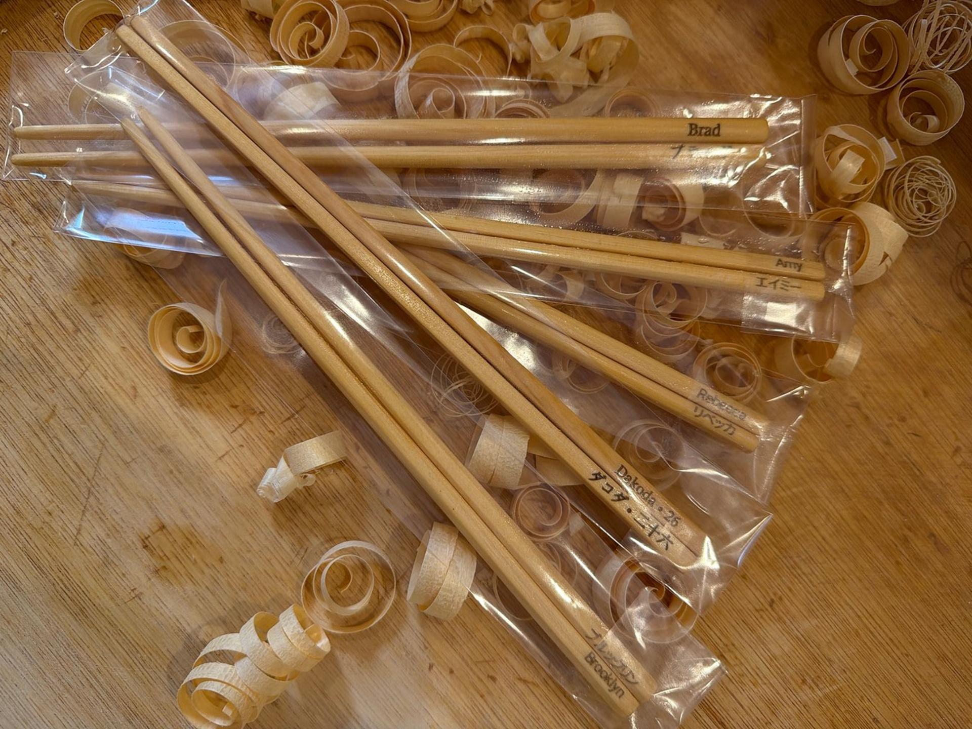 Crafting Your Own Chopsticks in Shinjuku  - Thumbnail 9