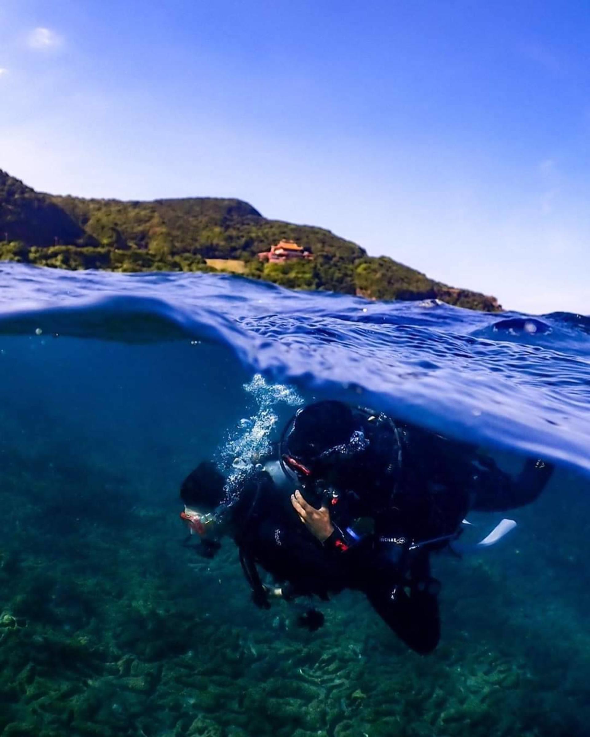 2-Day Open Water Diving Course at Longdong Bay from Taipei - Image 1