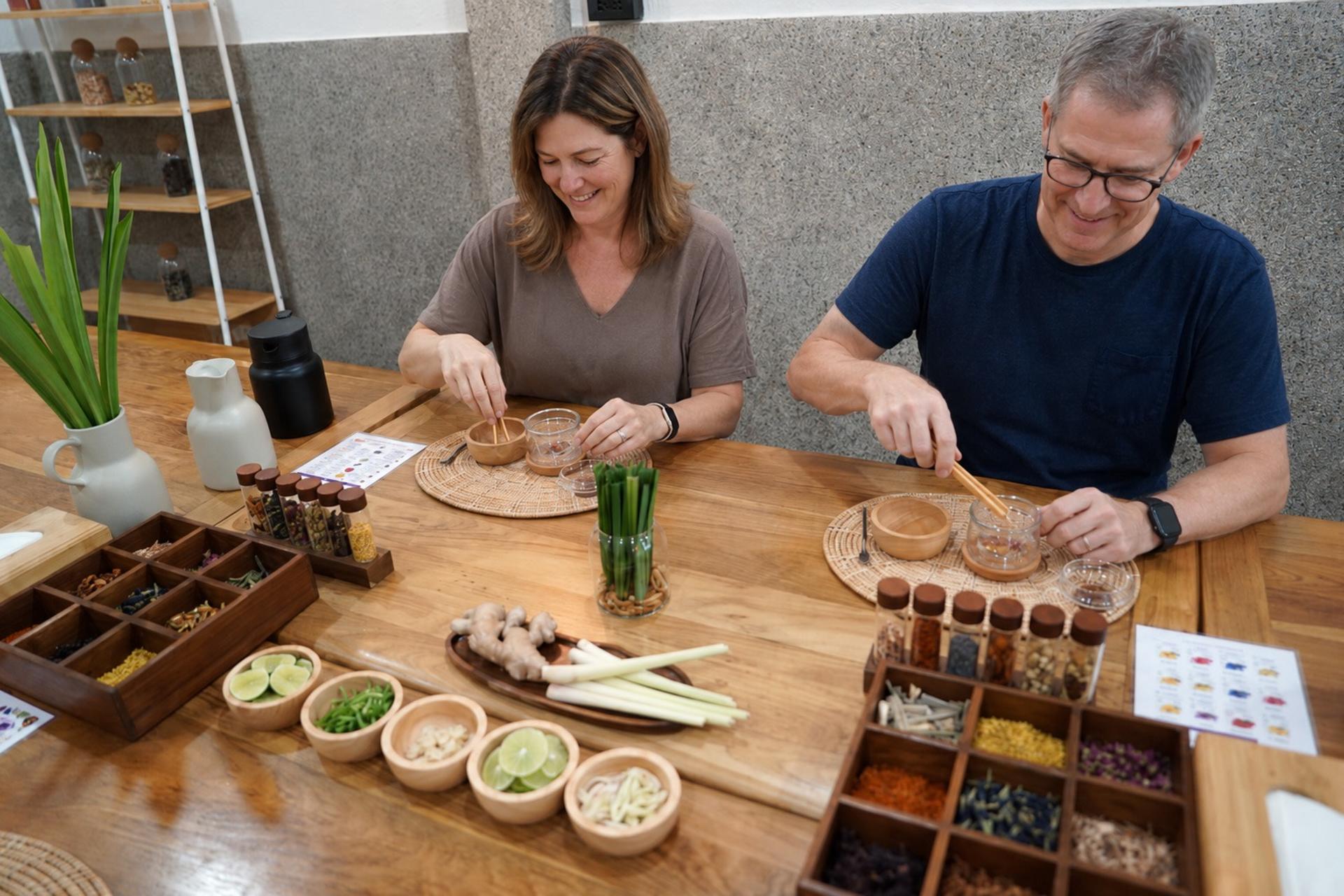 Thai Herbal Tea & Yadom Inhaler Workshop by Mango School in Bangkok - Image 1