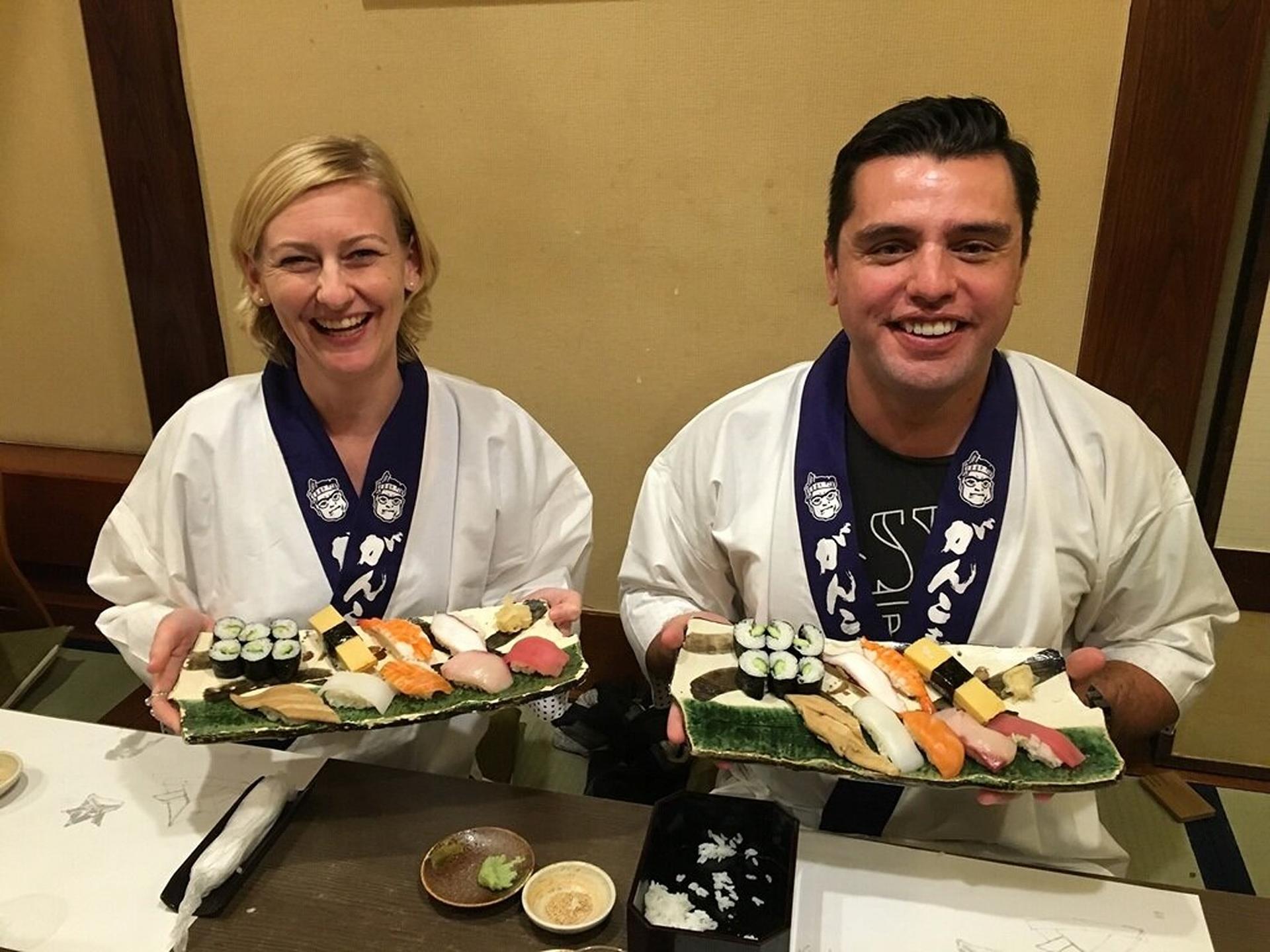 Tokyo Tsukiji Outer Market Half-Day Tour with Sushi Making - Image 1
