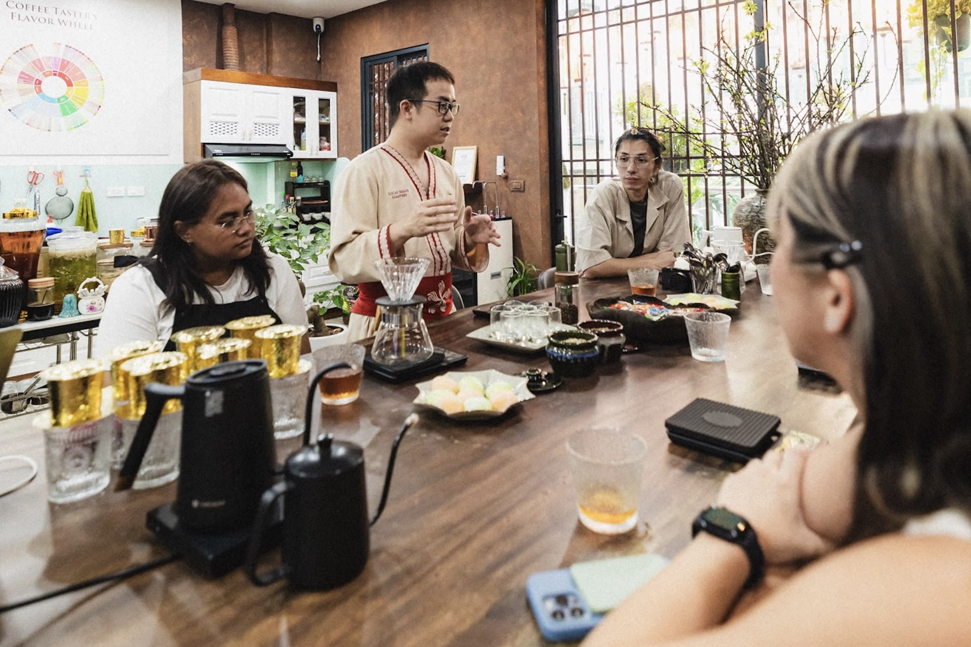 Hanoi Coffee Workshop: Taste Salt, Coconut and Egg Coffee - Thumbnail 16