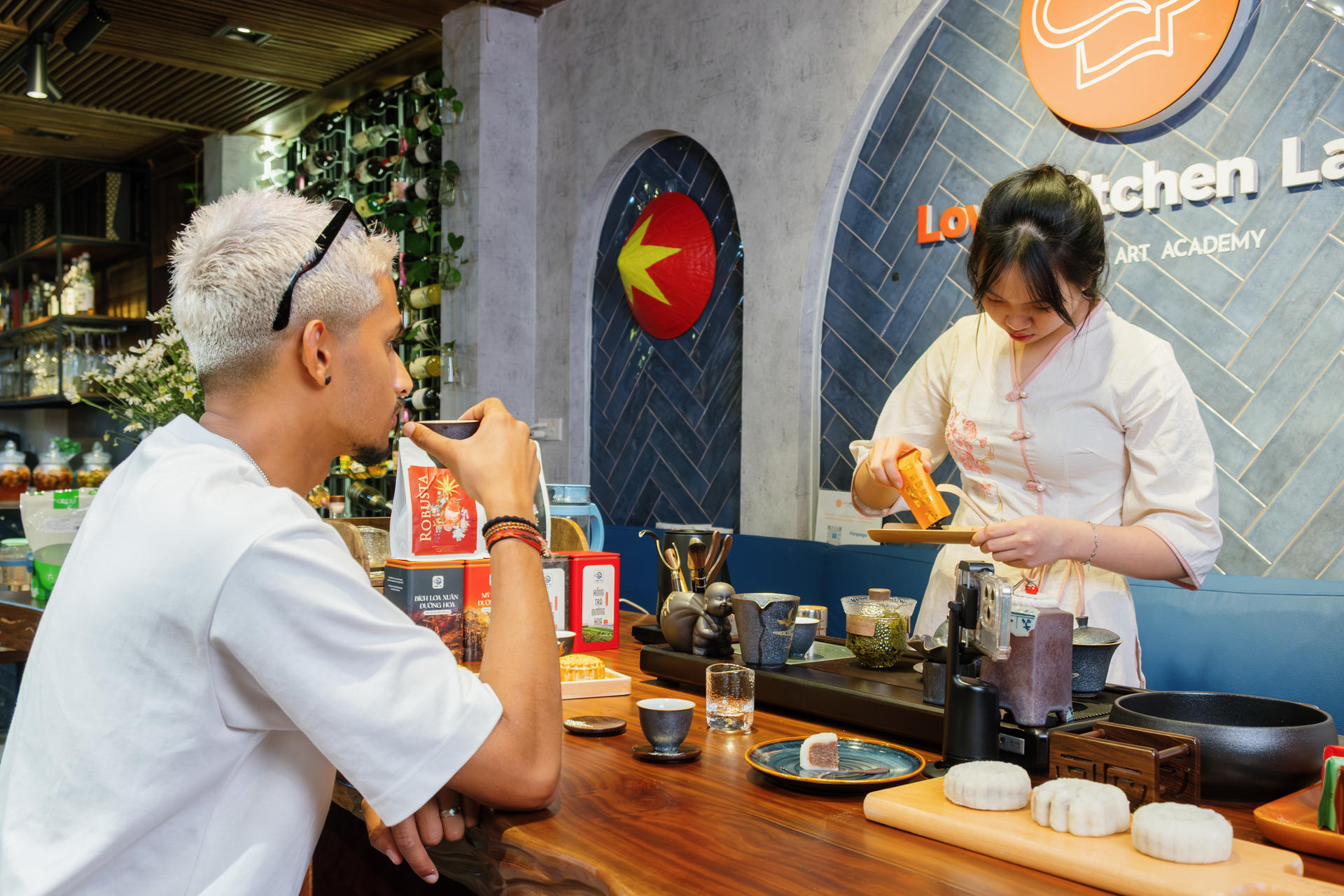 Mooncake Baking Experience with Vietnamese Tea Tasting in Hanoi - Thumbnail 40