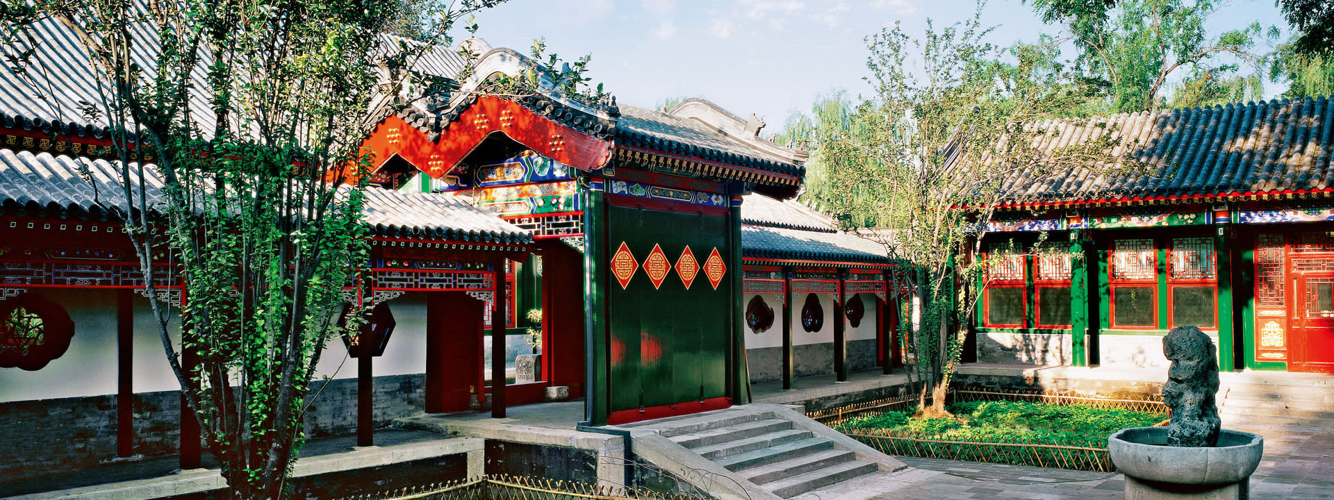 Prince Kung's Mansion Half-Day Tour in Beijing (Morning/Afternoon, Including Admission Ticket, 2.5-Hour Guided Tour) - Thumbnail 3