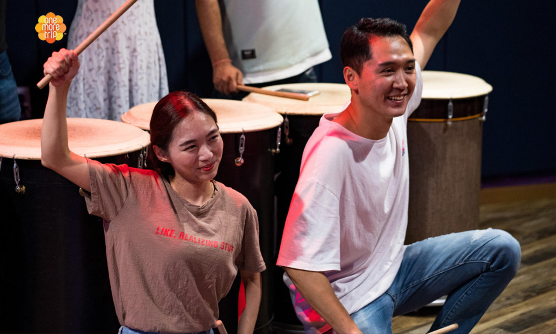 Seoul Jongno Korean Percussion Performance Experience with K-POP - Thumbnail 6