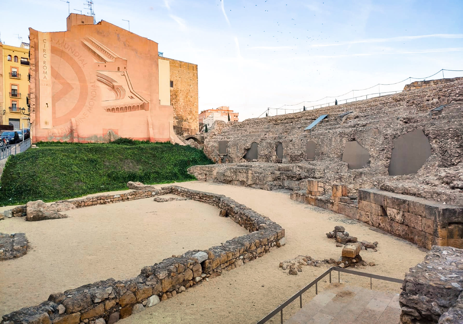 Private Tarragona Scavenger Hunt and Sights Self-Guided Trip - Thumbnail 3
