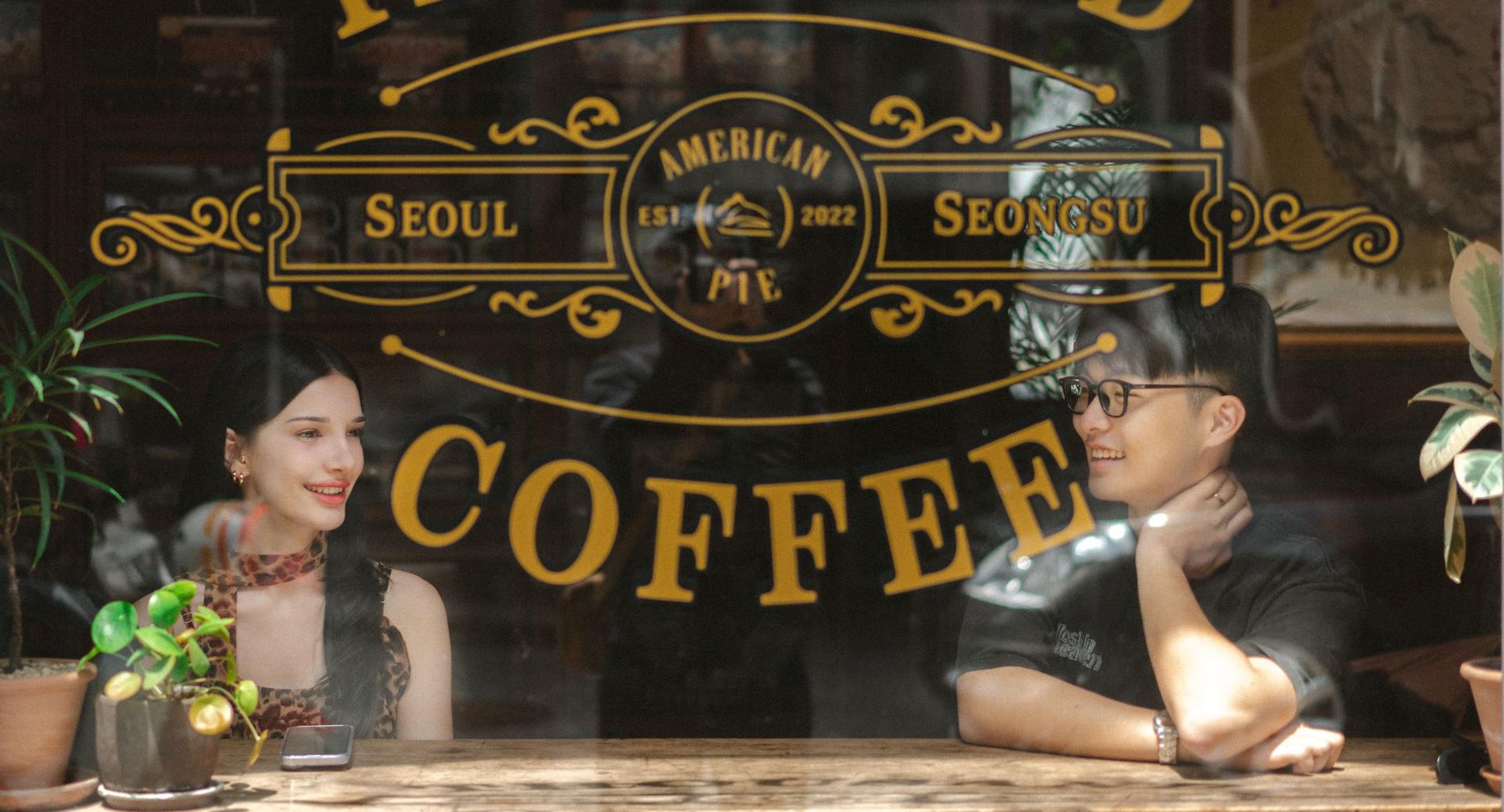 Seoul Private Street Snap (in Seongsu / Euljiro / Bukchon) - Thumbnail 2
