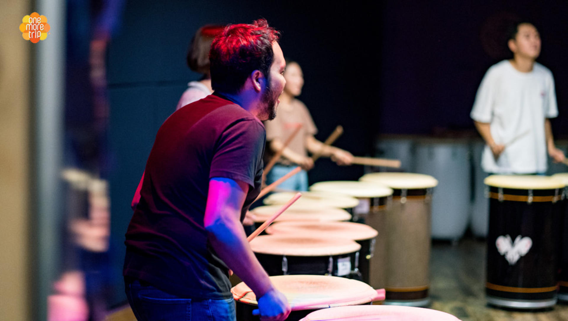 Seoul Jongno Korean Percussion Performance Experience with K-POP - Thumbnail 5
