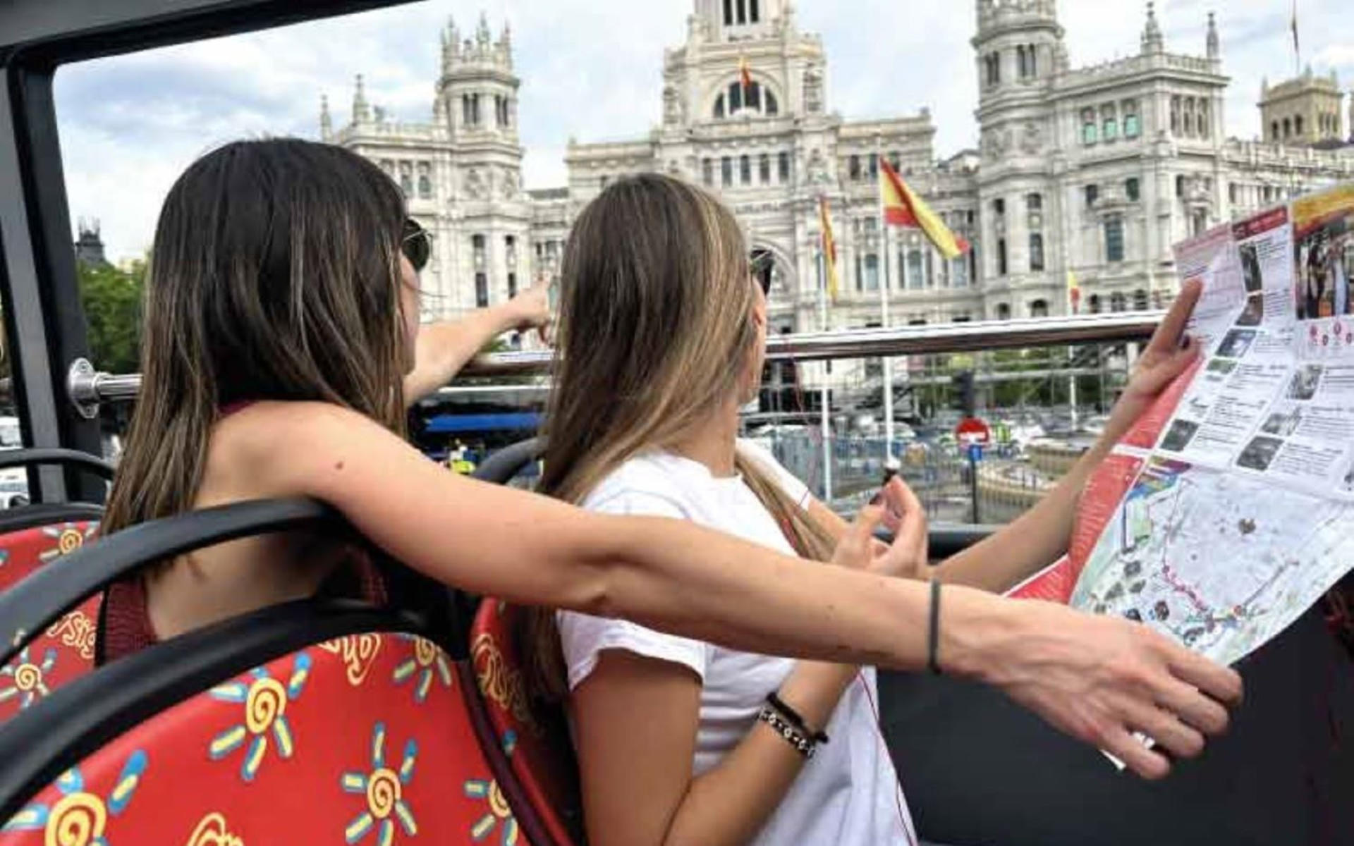 Madrid Hop-On-Hop-Off Bus by City Sightseeing - Thumbnail 3