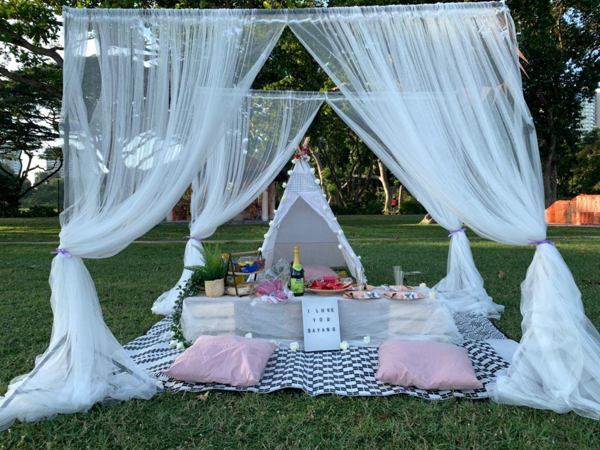 [Klook Exclusive] Glam Picnic by the City or Sea (For 8 Pax) - Thumbnail 13